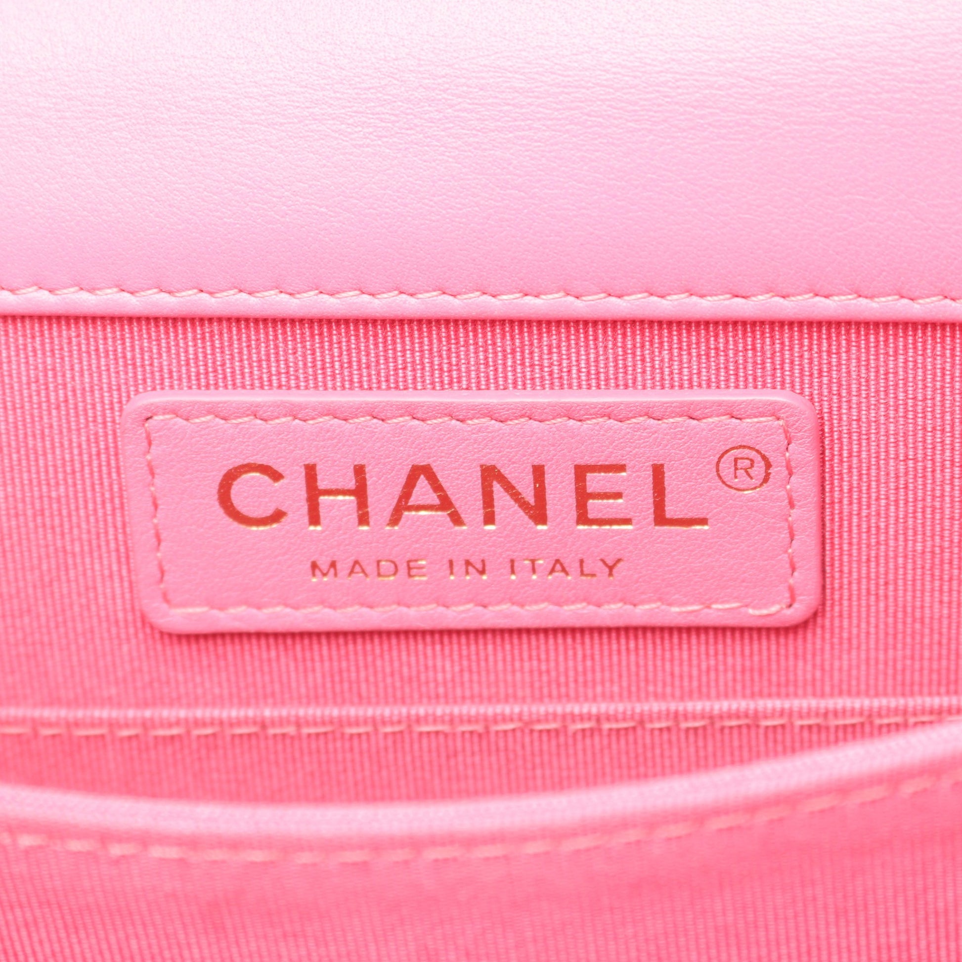 ボーイシャネル マトラッセ チェーンショルダーバッグ ラムスキン ピンク ゴールド金具 シャネル バッグ CHANEL