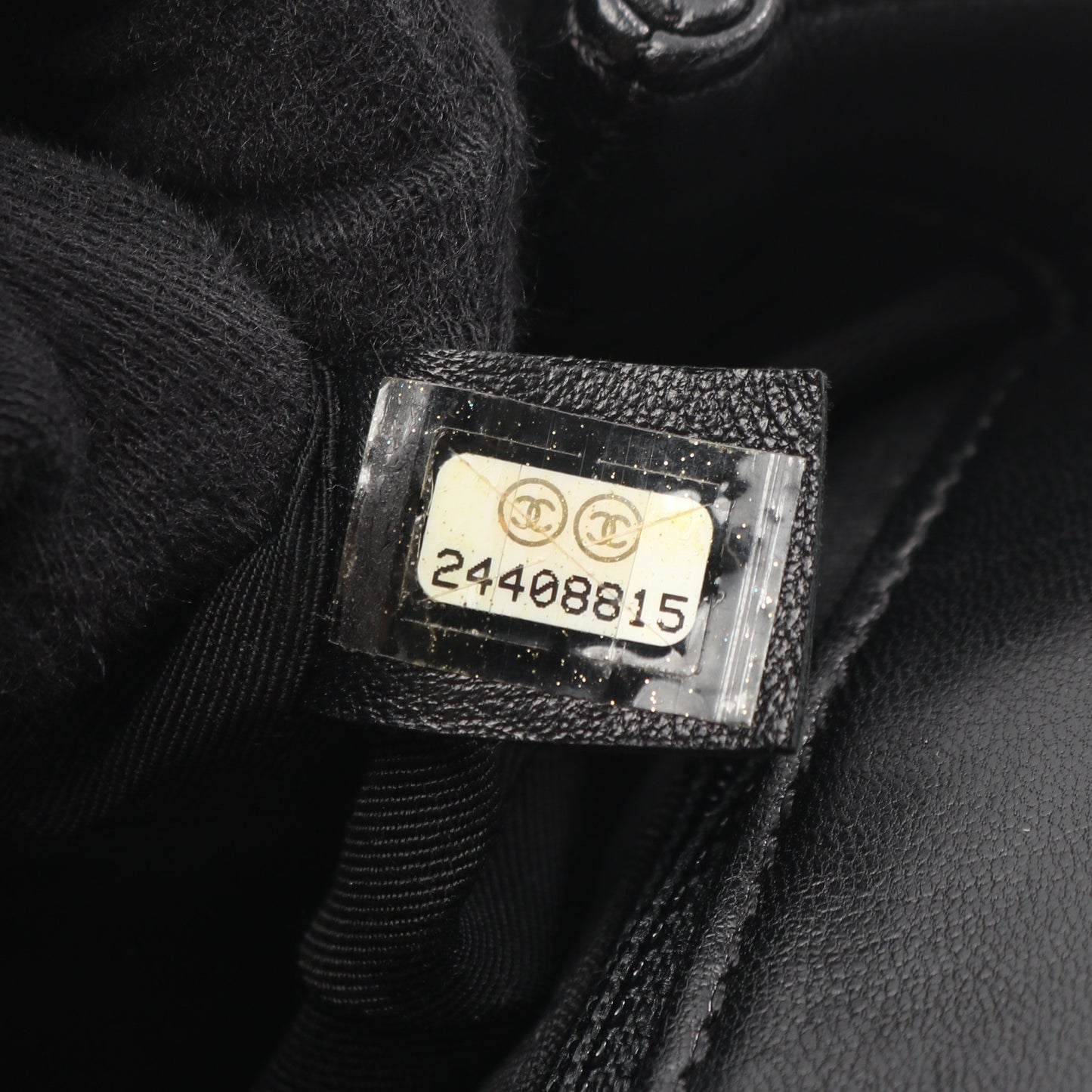 Vステッチ シェブロン 2WAY チェーンショルダーバッグ レザー ブラック ゴールド金具 シャネル バッグ CHANEL