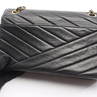 バイアスステッチ Wチェーンショルダーバッグ ラムスキン ブラック ゴールド金具 シャネル バッグ CHANEL