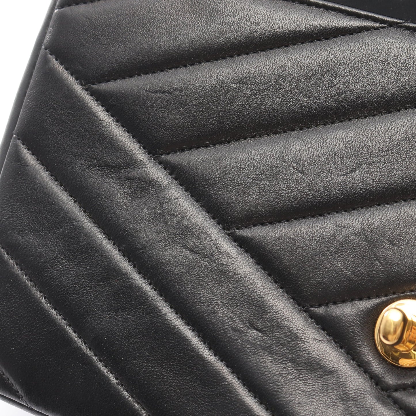 バイアスステッチ Wチェーンショルダーバッグ ラムスキン ブラック ゴールド金具 シャネル バッグ CHANEL