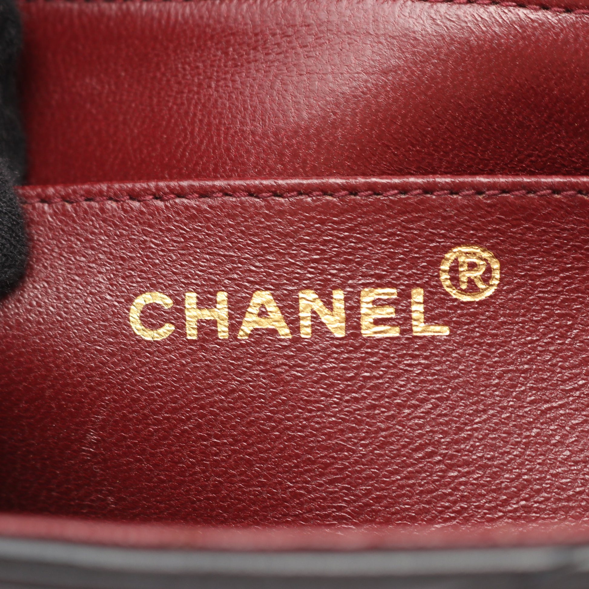 バイアスステッチ Wチェーンショルダーバッグ ラムスキン ブラック ゴールド金具 シャネル バッグ CHANEL