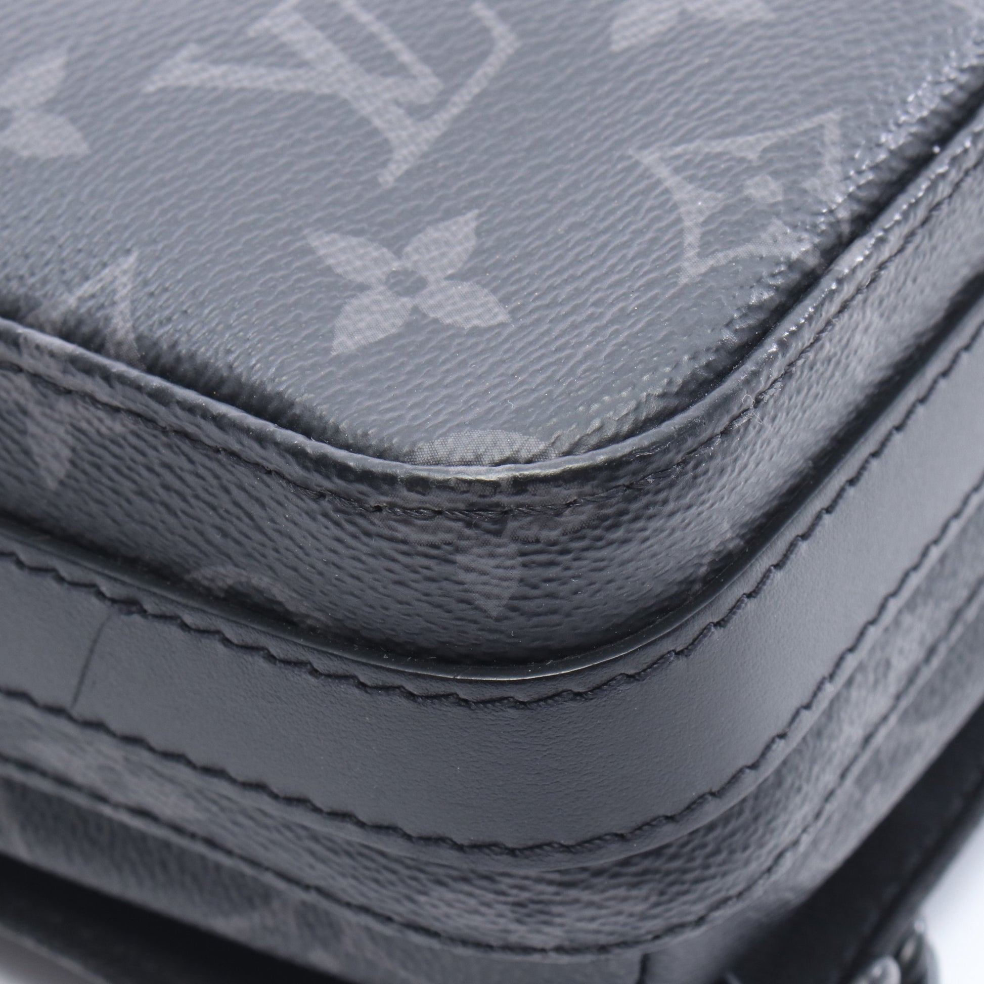 スティーマー メッセンジャー モノグラムエクリプス ショルダーバッグ PVC レザー ダークグレー ルイヴィトン バッグ LOUIS VUITTON
