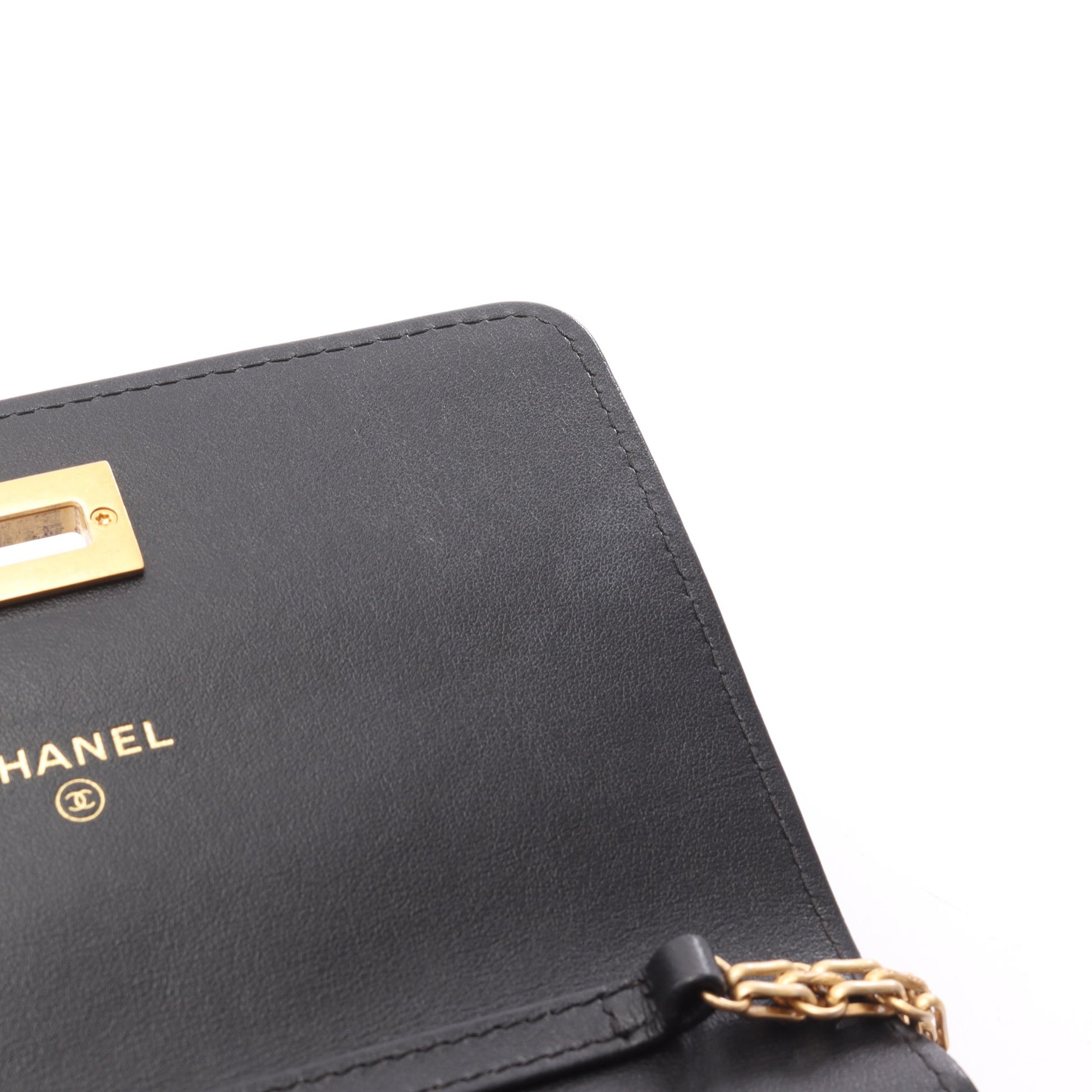 2.55 マトラッセ ミニ チェーンウォレット エイジドカーフスキン ブラック ゴールド金具 シャネル バッグ CHANEL