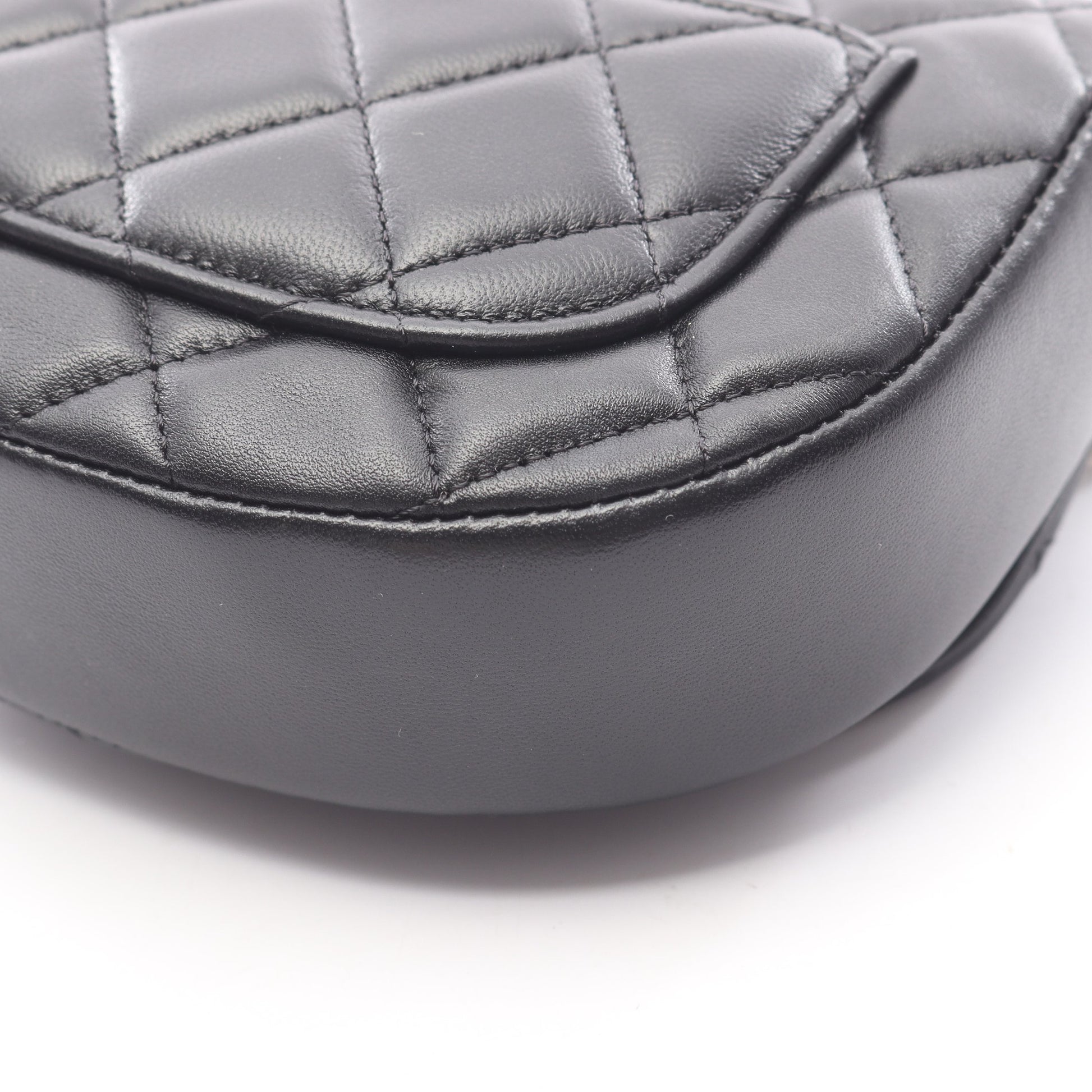 マトラッセ 2WAY チェーンショルダーバッグ ラムスキン ブラック ゴールド金具 シャネル バッグ CHANEL