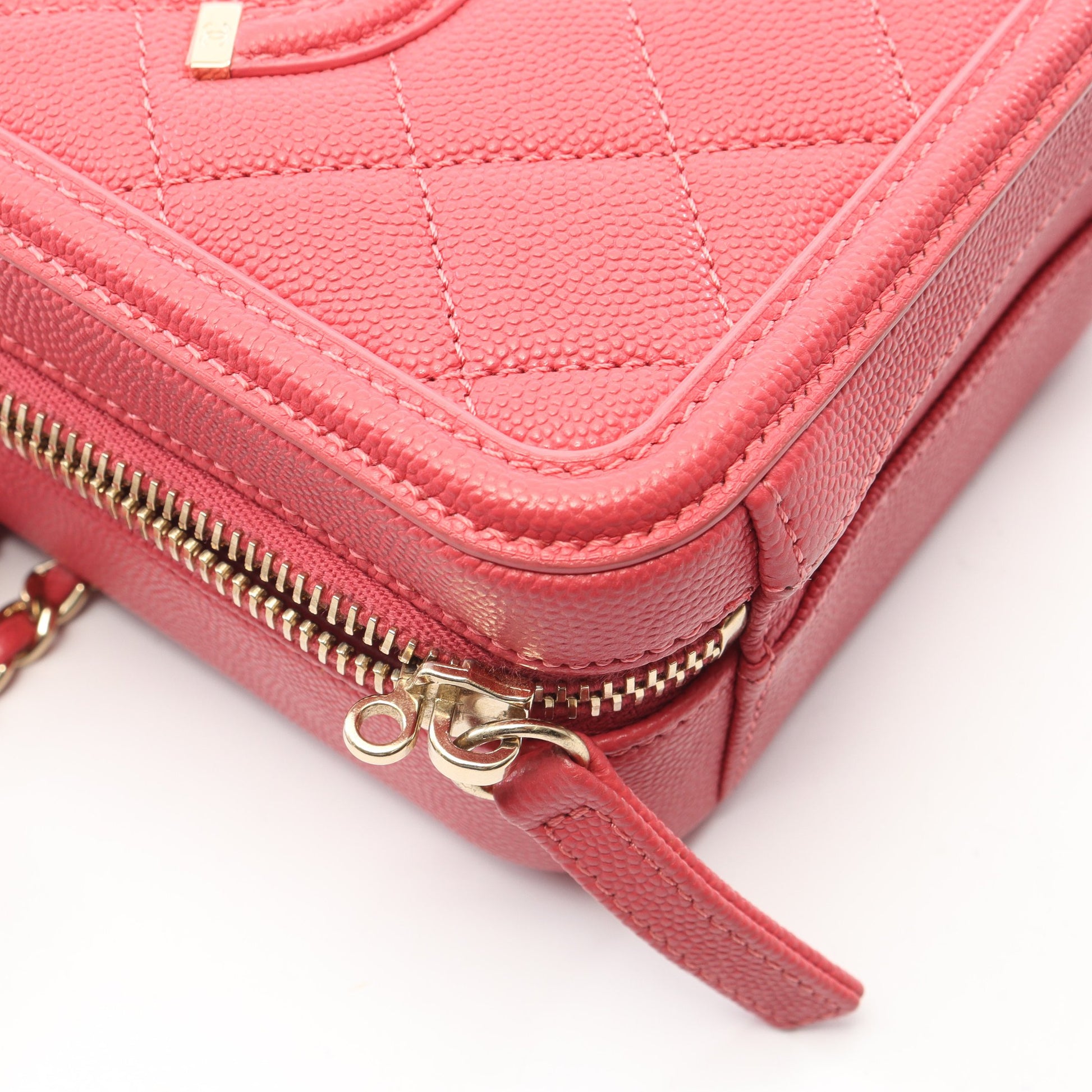 CCフィリグリー 2WAY チェーンショルダーバッグ キャビアスキン ピンクレッド ゴールド金具 シャネル バッグ CHANEL