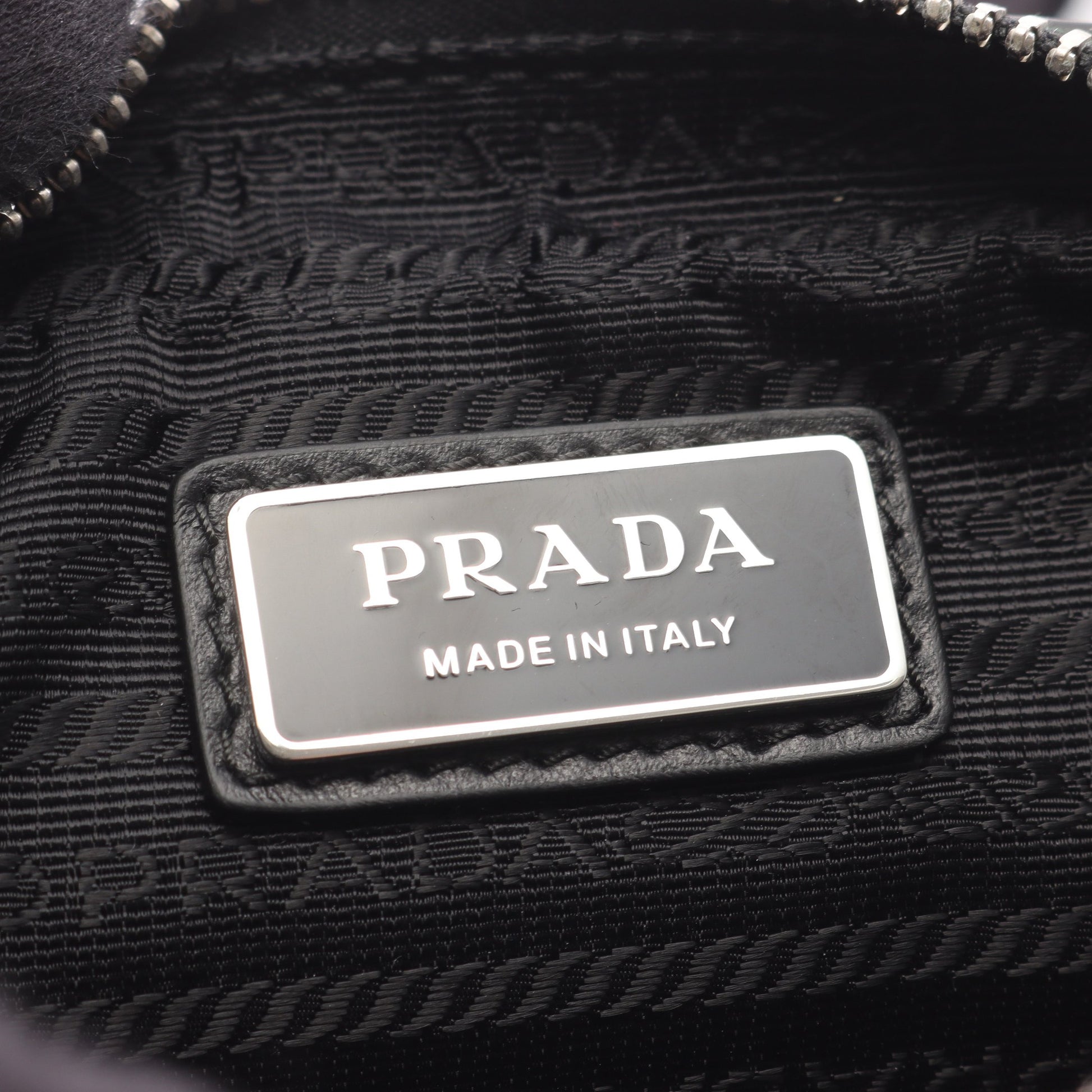 ショルダーバッグ サフィアーノレザー ブラック プラダ バッグ PRADA