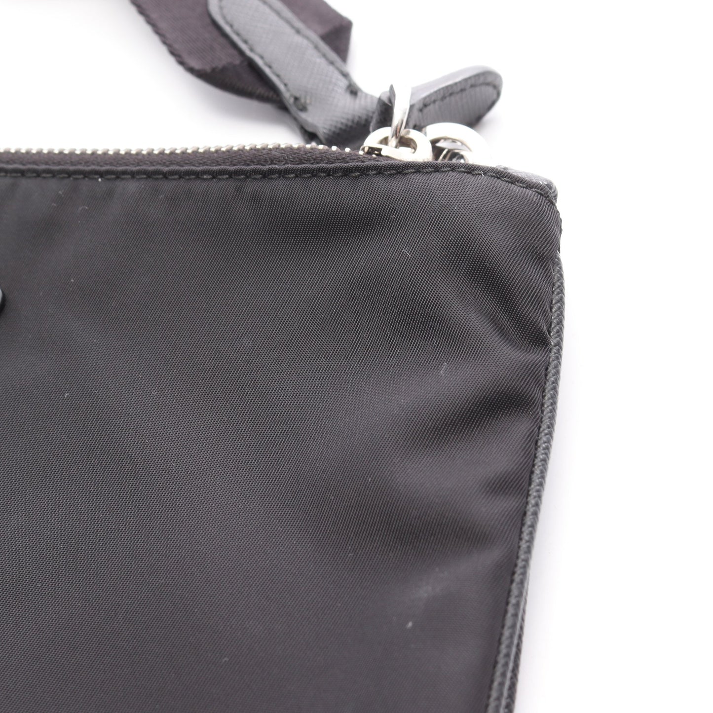 Re-Edition 2000 ショルダーバッグ ナイロン サフィアーノレザー ブラック プラダ バッグ PRADA