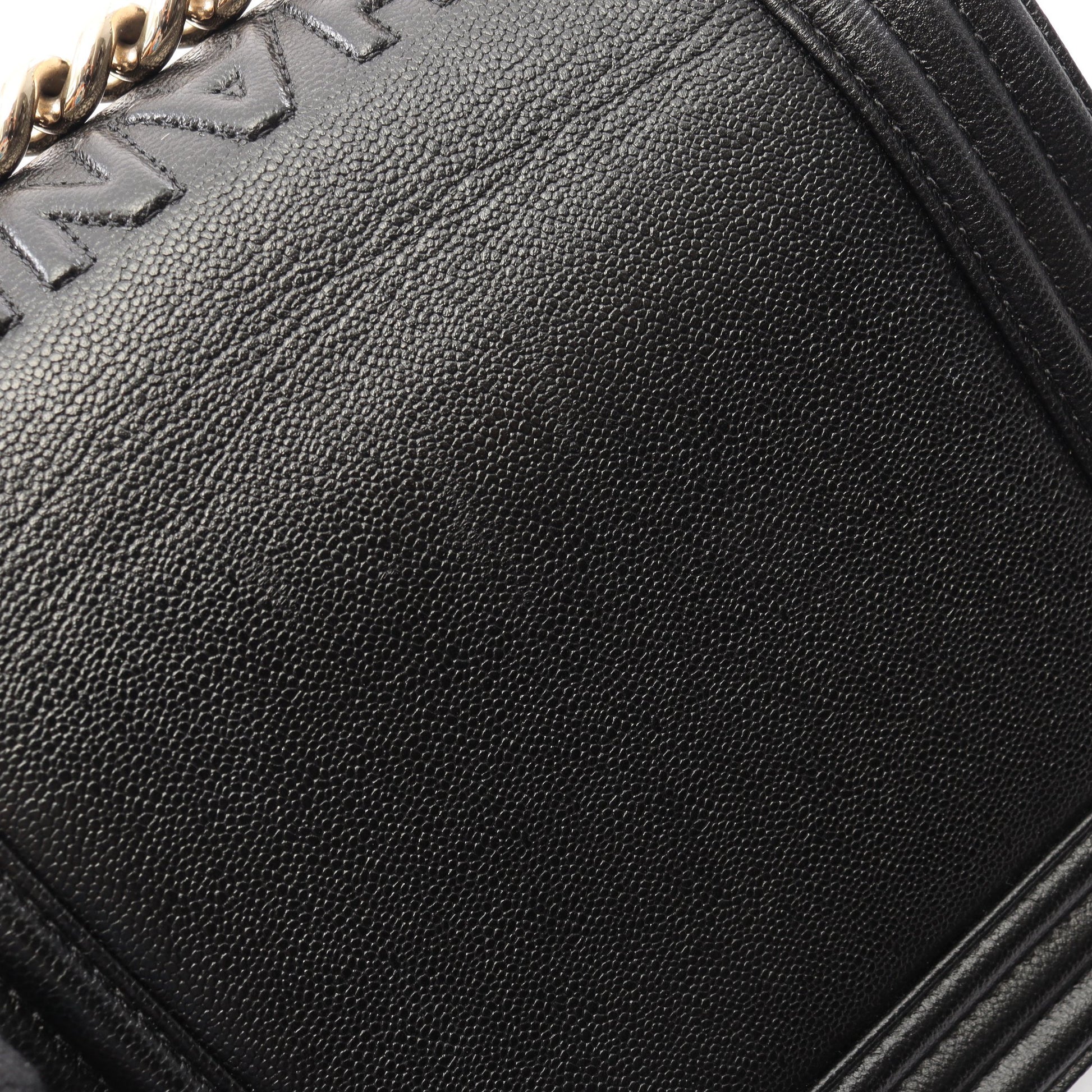 ボーイシャネル チェーンショルダーバッグ キャビアスキン ブラック ゴールド金具 シャネル バッグ CHANEL