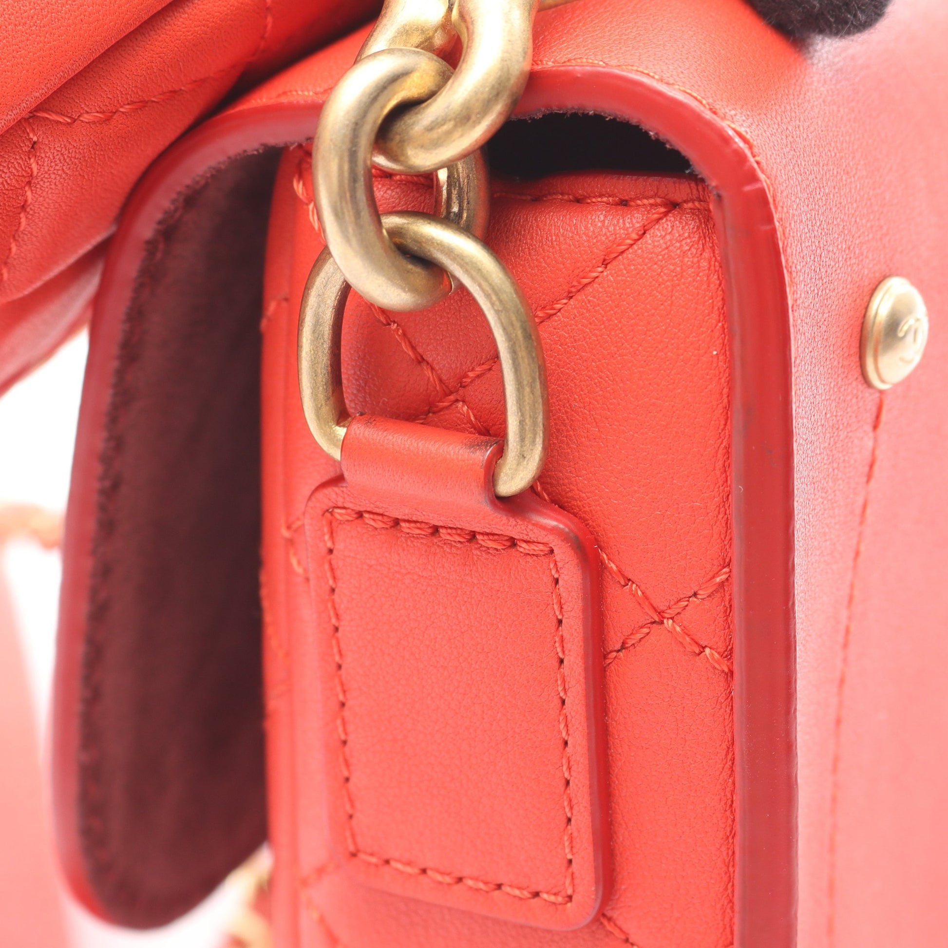 マトラッセ チェーンショルダーバッグ ラムスキン オレンジレッド ゴールド金具 シャネル バッグ CHANEL