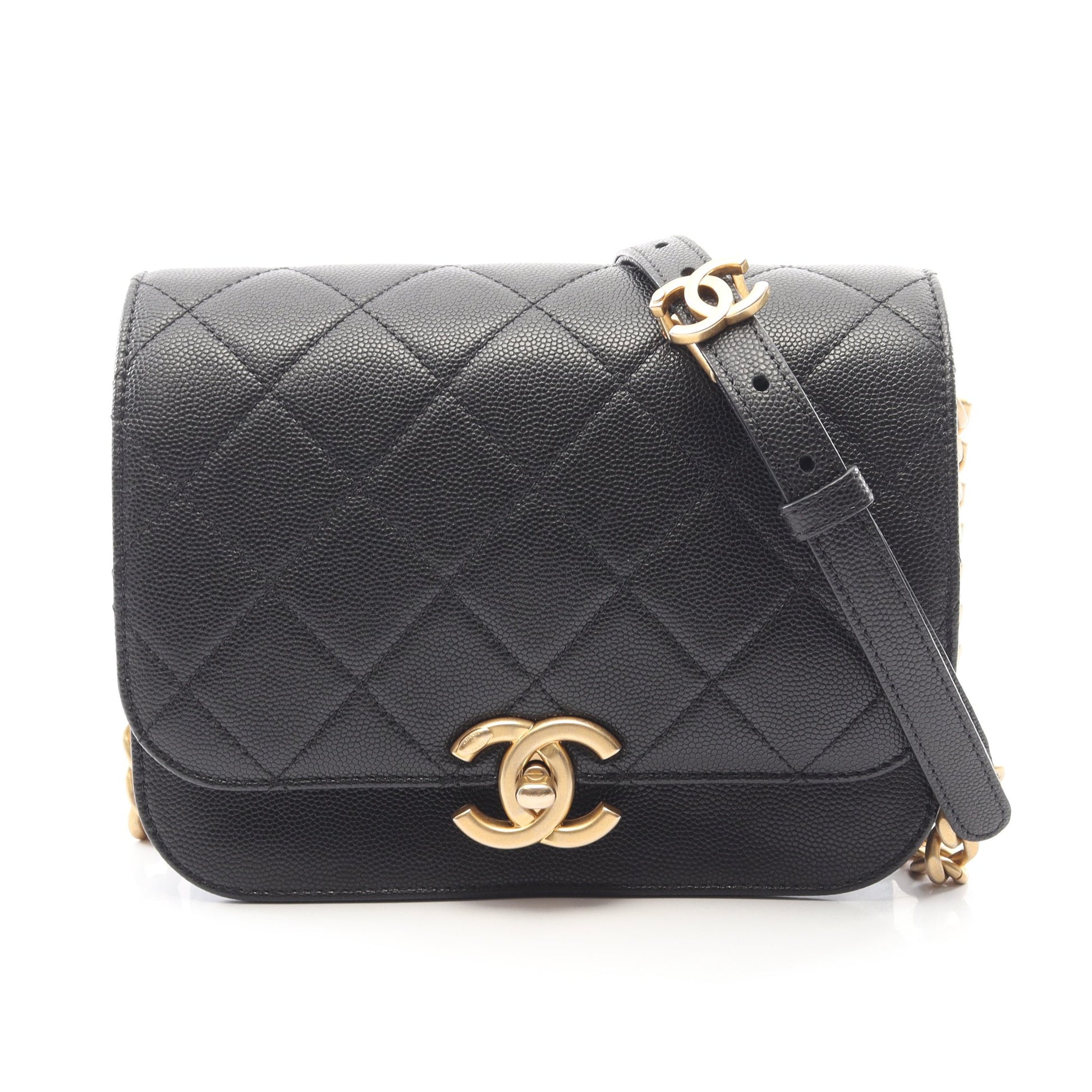 マトラッセ チェーンショルダーバッグ キャビアスキン ブラック ゴールド金具 シャネル バッグ CHANEL