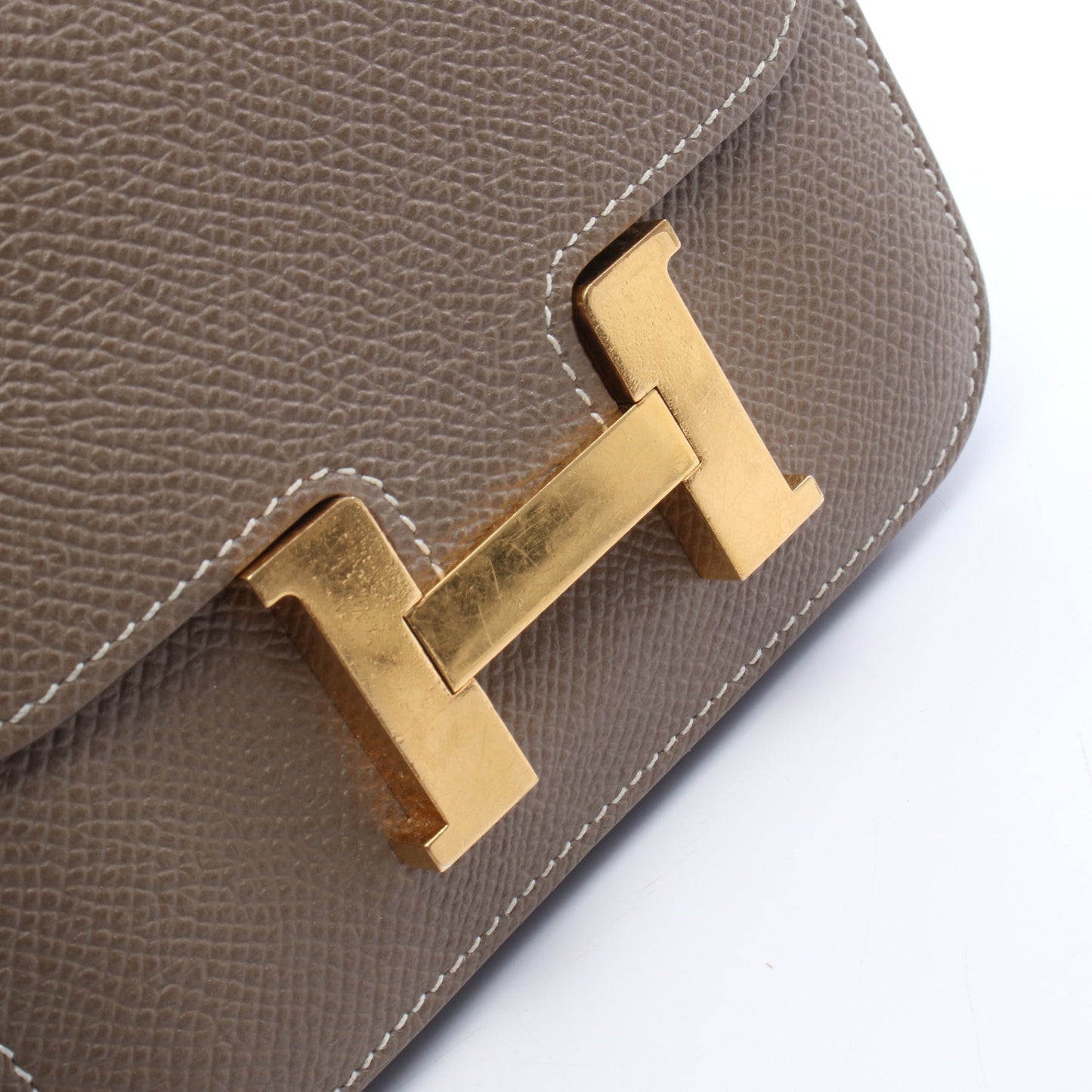 コンスタンス スリム エトゥープ 二つ折り財布 ヴォーエプソン グレーブラウン ゴールド金具 Z刻印 エルメス 財布・小物 HERMES