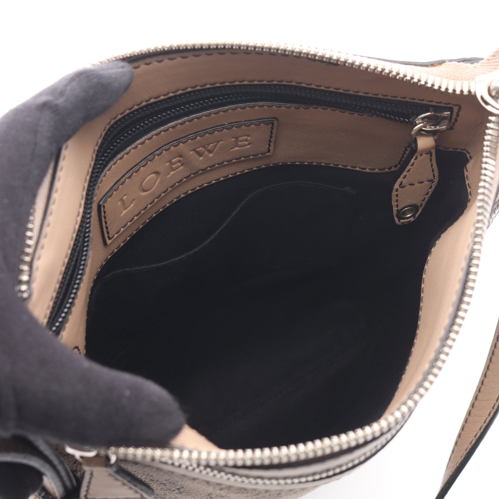 アナグラム ショルダーバッグ PVC レザー ベージュ ロエベ バッグ LOEWE