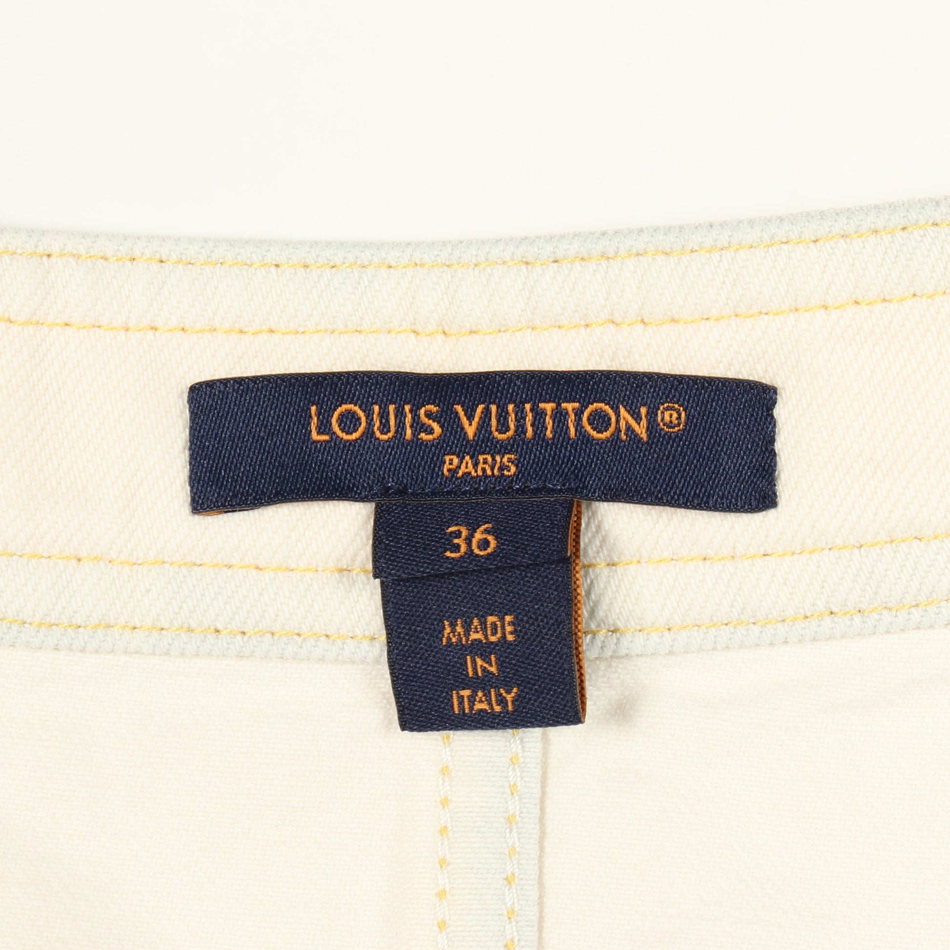 ジップアップ ブリーチ加工 デニムスカート コットン オフホワイト ルイヴィトン ボトムス LOUIS VUITTON