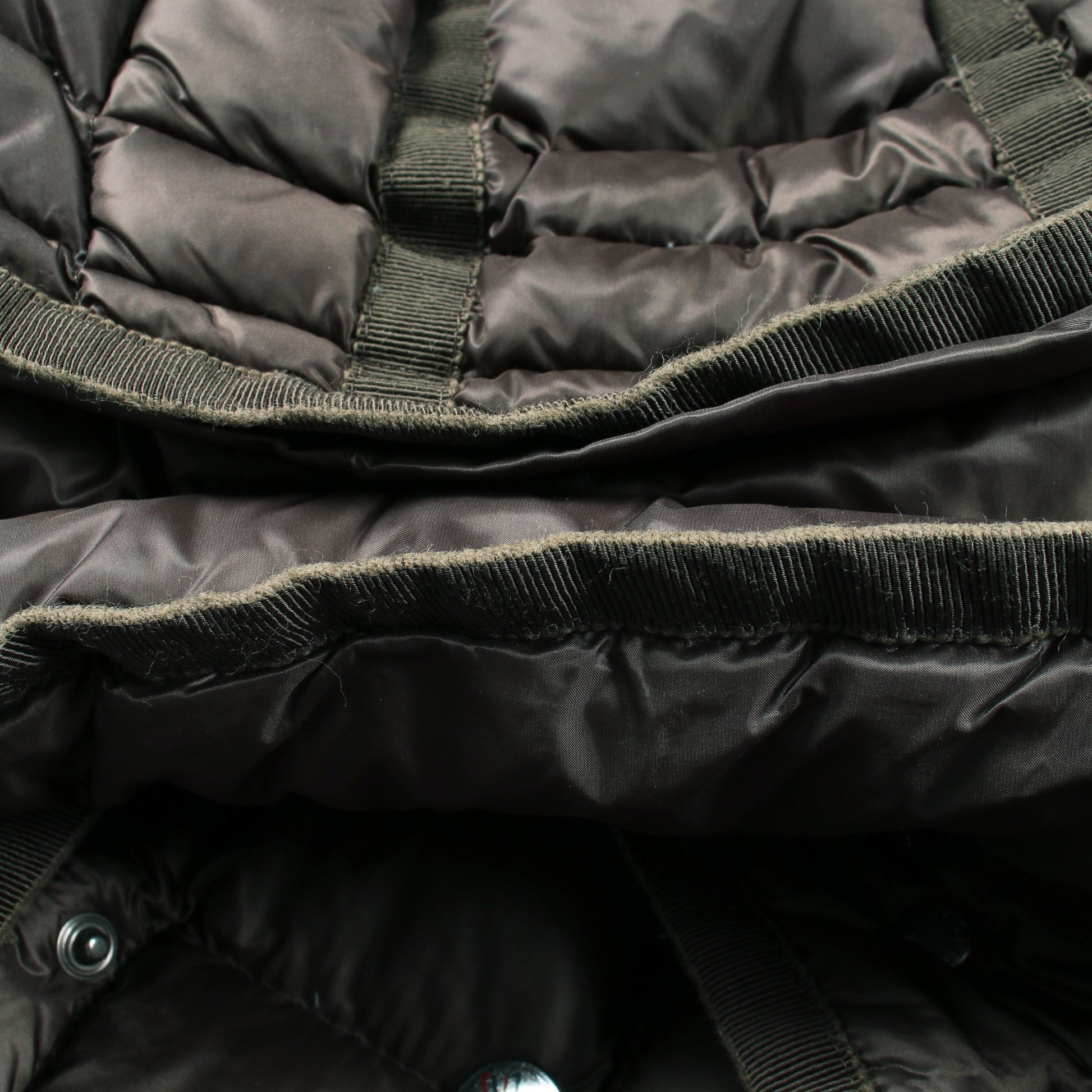 HERMINE ダウンコート ナイロン ダークグリーン モンクレール アウター MONCLER