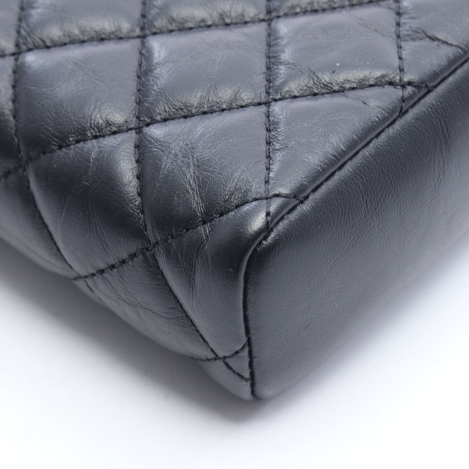 2.55 マトラッセ アイコン フォンホルダー チェーンショルダーバッグ レザー ブラック シルバー金具 シャネル バッグ CHANEL