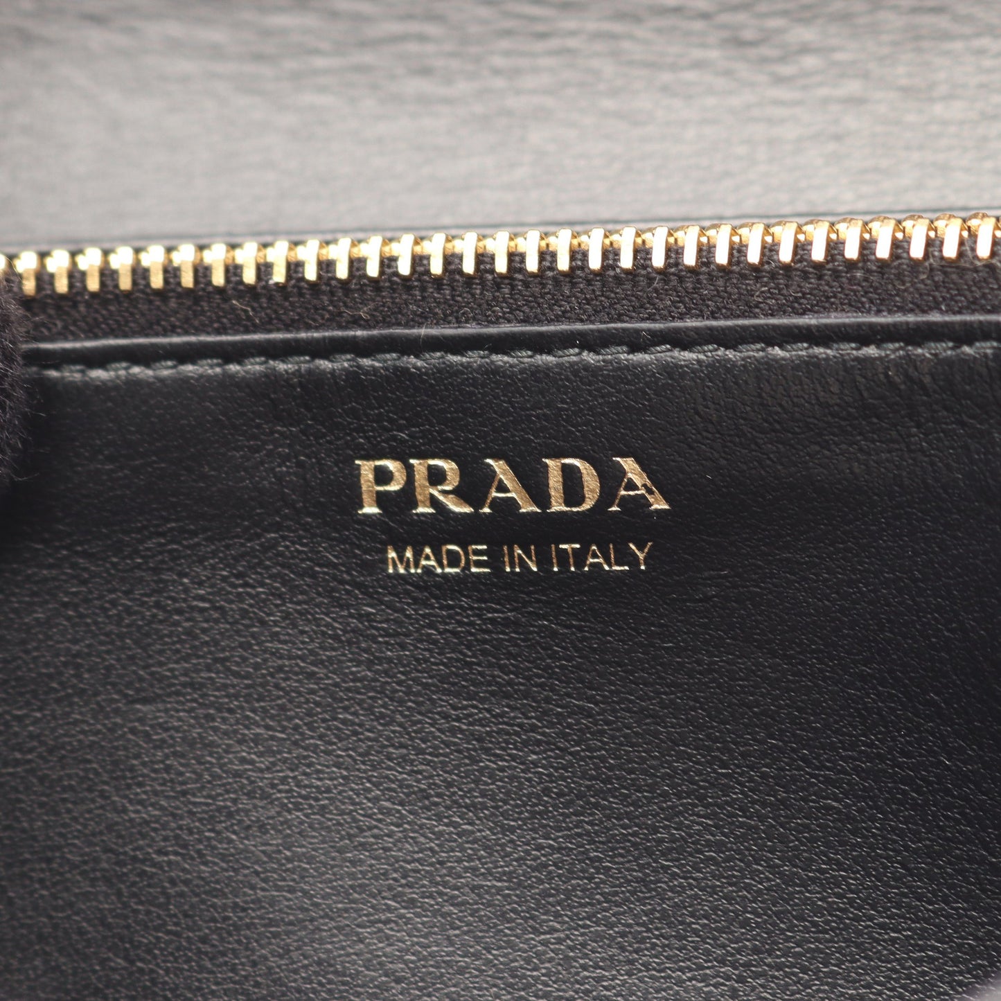 VELLUTO RICAMO 二つ折り長財布 ベロア レザー ブラック マルチカラー プラダ 財布・小物 PRADA