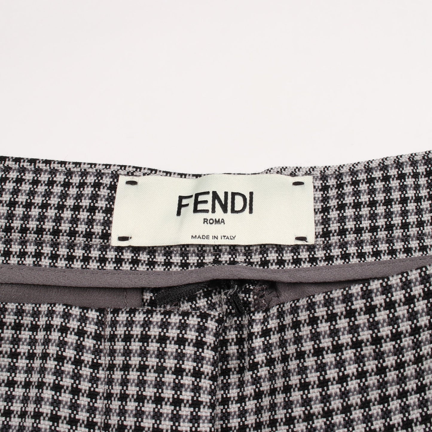 千鳥格子 ショート パンツ ウール ブラック ホワイト フェンディ ボトムス FENDI