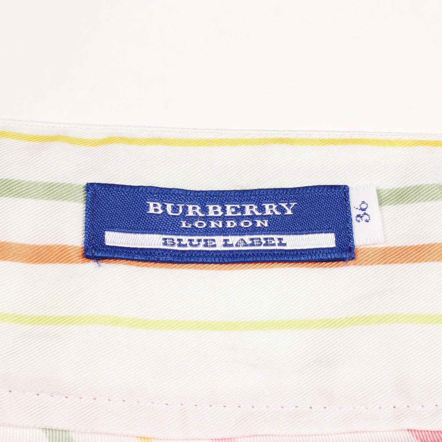 ストラップ ノースリーブ スカート セットアップ ホワイト マルチカラー バーバリーブルーレーベル スーツ BURBERRY BLUE LABEL