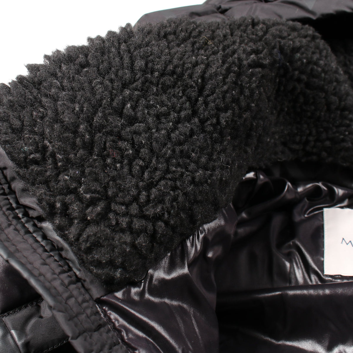 TARENTAISE ダウンジャケット ナイロン ブラック モンクレール アウター MONCLER