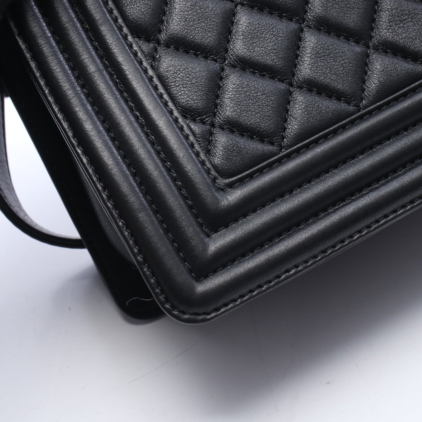 ボーイシャネル チェーンショルダーバッグ レザー ブラック シルバー金具 シャネル バッグ CHANEL