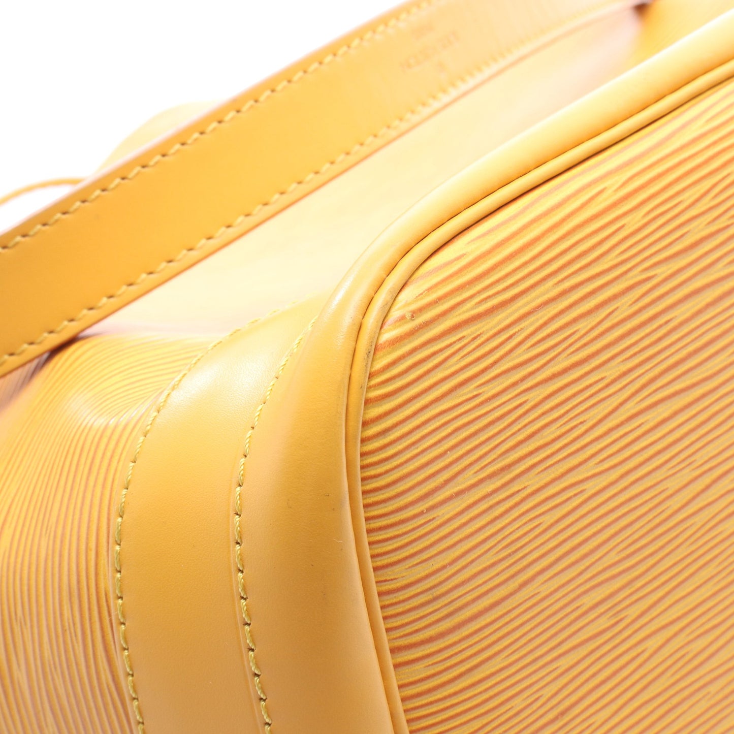 ノエ エピ タッシリイエロー ショルダーバッグ レザー イエロー ルイヴィトン バッグ LOUIS VUITTON