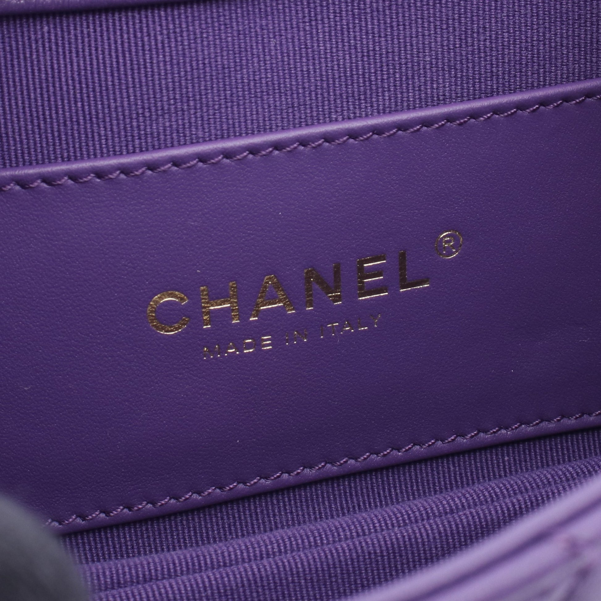 マトラッセ スモール メッセンジャー チェーンショルダーバッグ ラムスキン パープル ゴールド金具 シャネル バッグ CHANEL