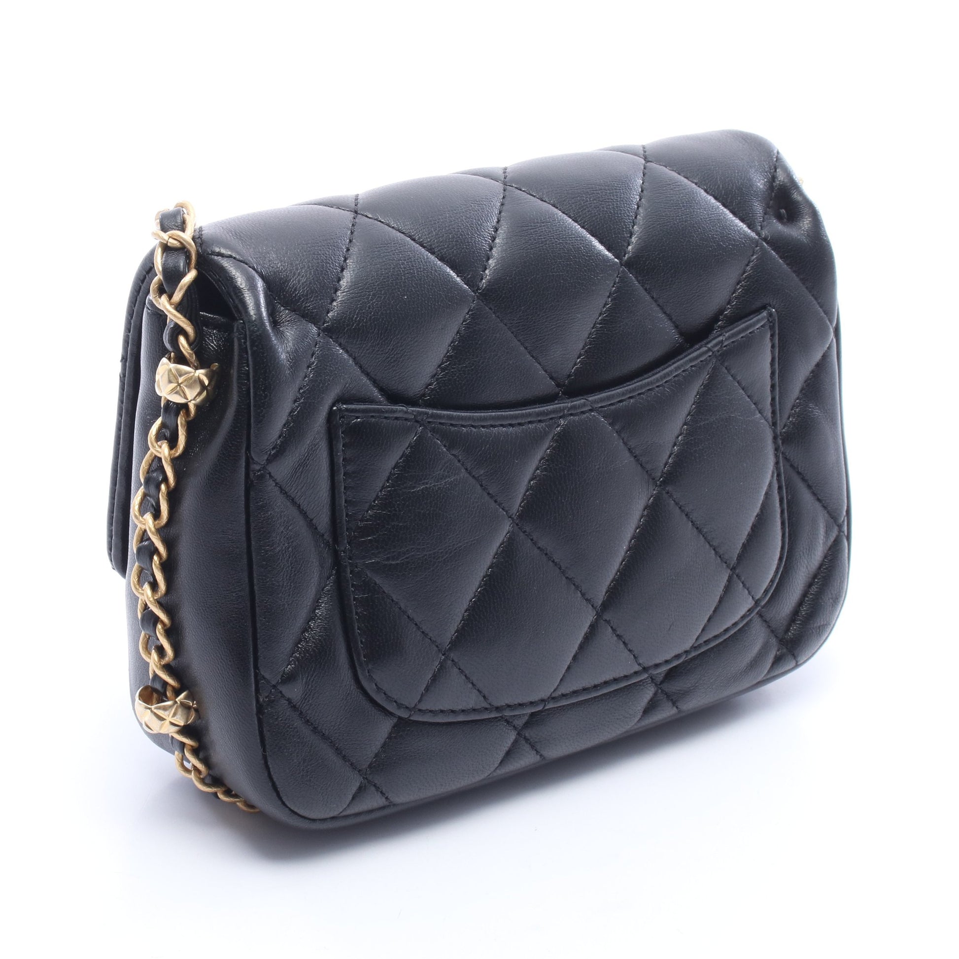 マトラッセ スモール チェーンショルダーバッグ レザー ブラック ゴールド金具 シャネル バッグ CHANEL