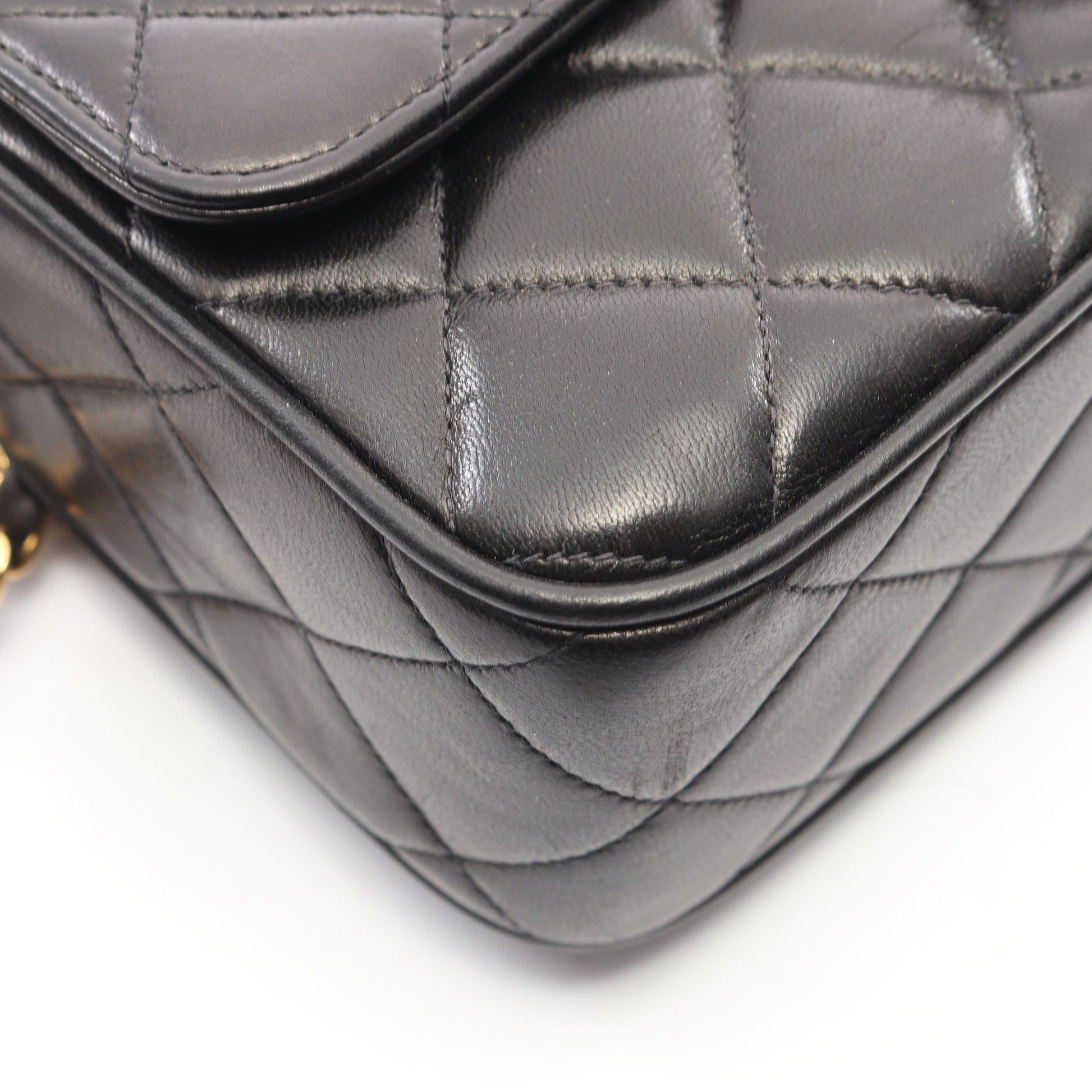 マトラッセ チェーンショルダーバッグ ラムスキン ブラック ゴールド金具 シャネル バッグ CHANEL