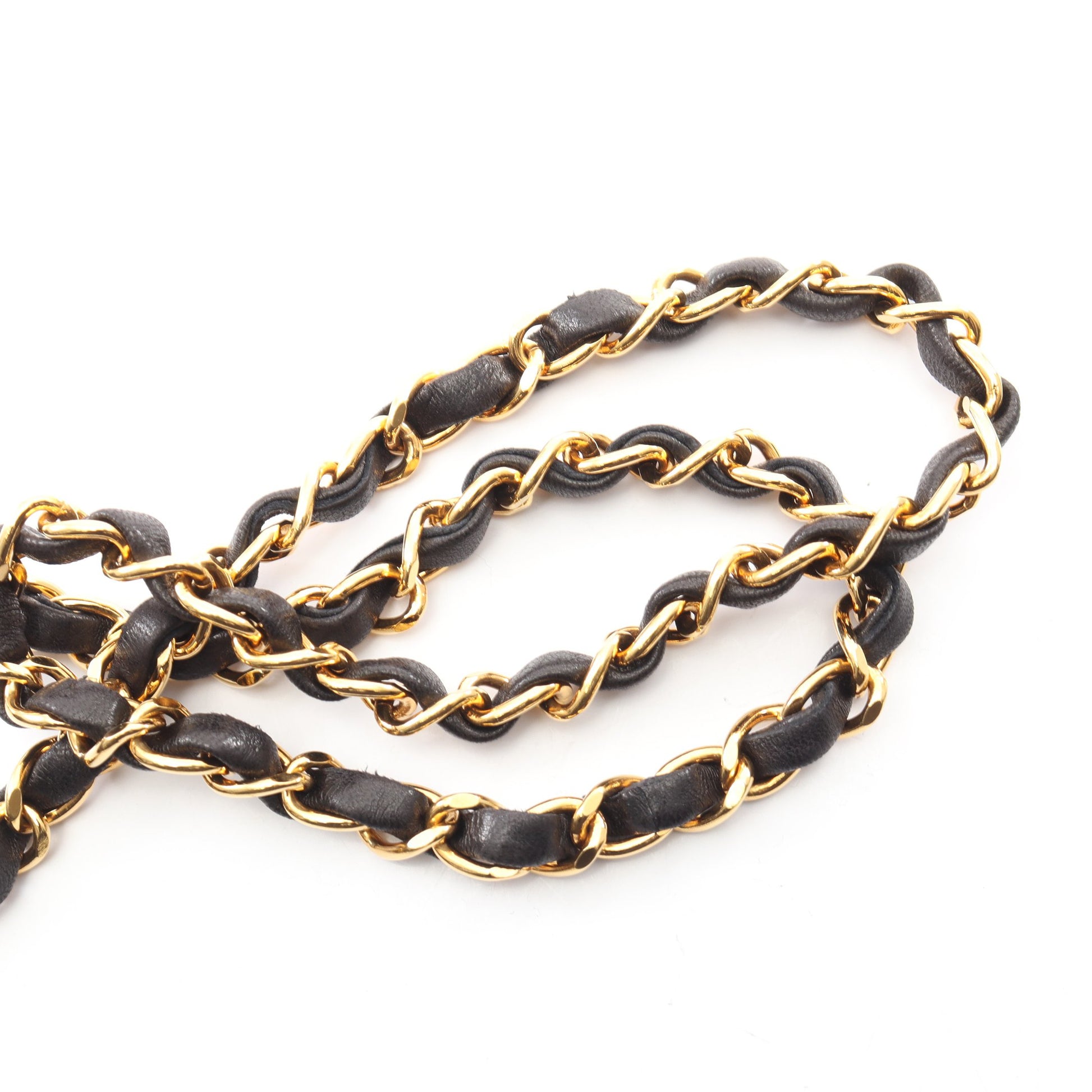 マトラッセ チェーンショルダーバッグ ラムスキン ブラック ゴールド金具 シャネル バッグ CHANEL