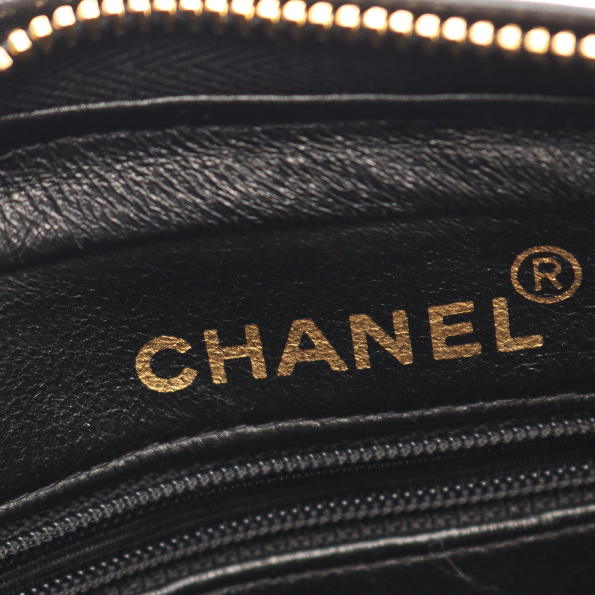マトラッセ チェーンショルダーバッグ ラムスキン ブラック ゴールド金具 シャネル バッグ CHANEL