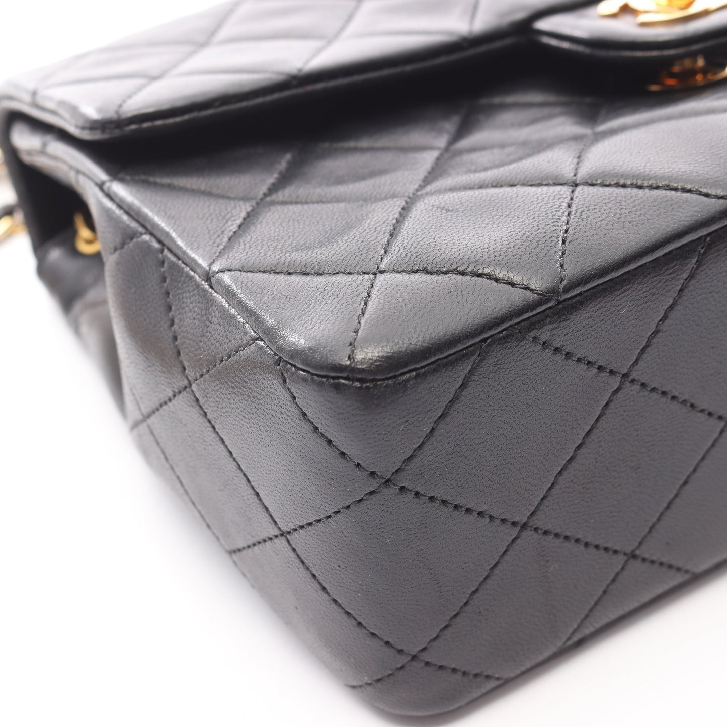 ミニマトラッセ20 チェーンショルダーバッグ ラムスキン ブラック ゴールド金具 シャネル バッグ CHANEL
