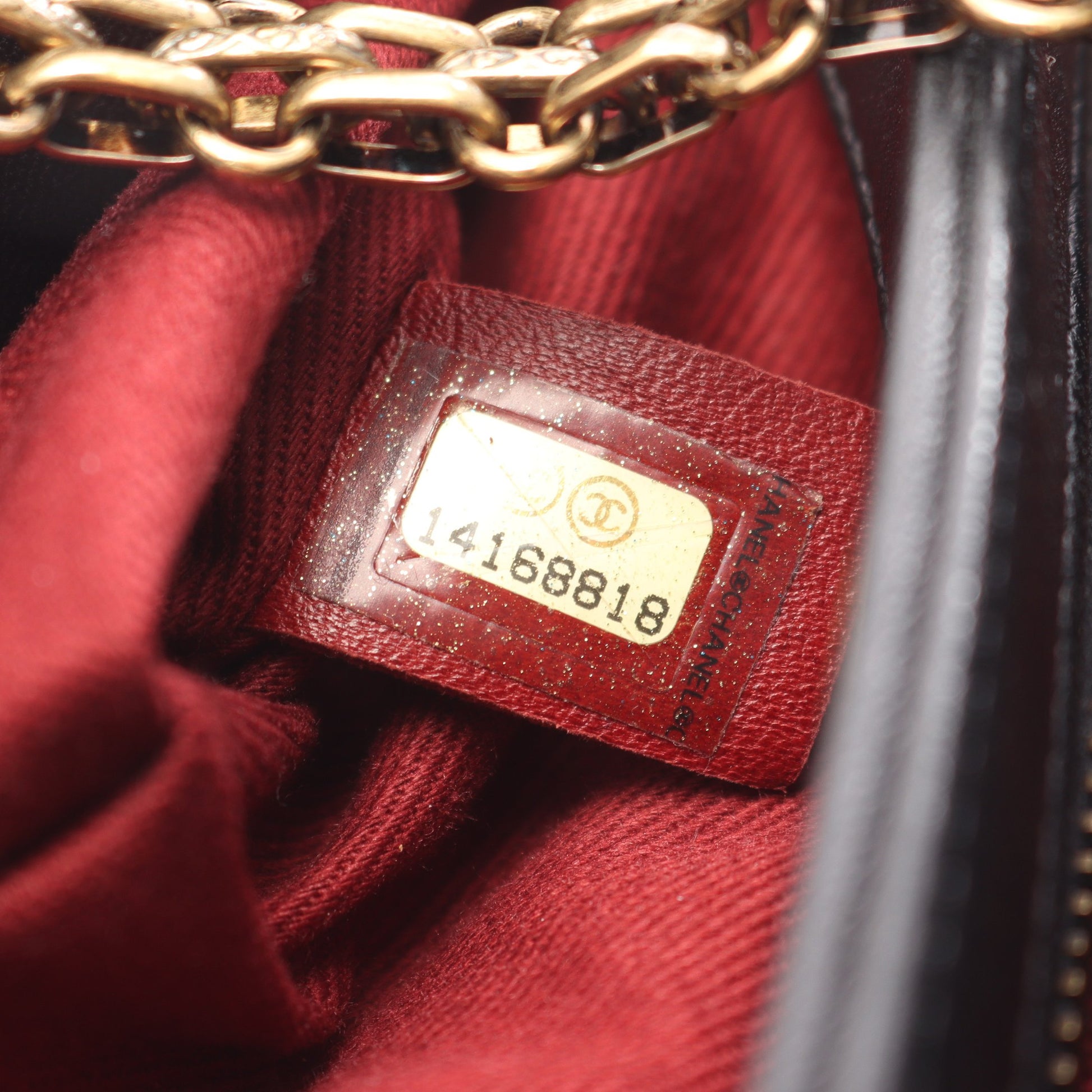 マドモアゼル ボーリングバッグ チェーンショルダーバッグ ラムスキン ブラック ゴールド金具 シャネル バッグ CHANEL