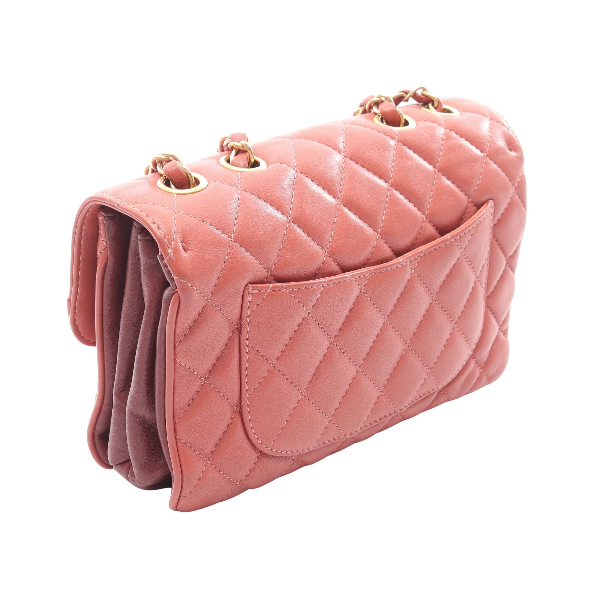 マトラッセ チェーンショルダーバッグ ラムスキン コーラルピンク ボルドー ゴールド金具 シャネル バッグ CHANEL