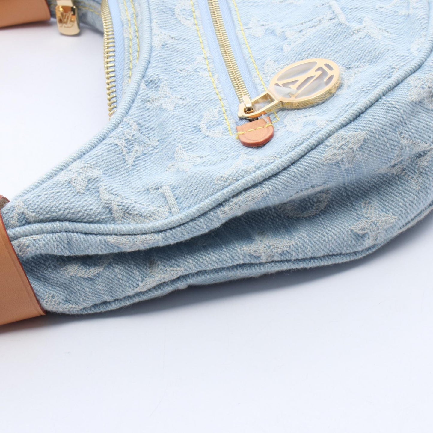 ループ モノグラムデニム ショルダーバッグ デニム レザー ライトブルー ルイヴィトン バッグ LOUIS VUITTON