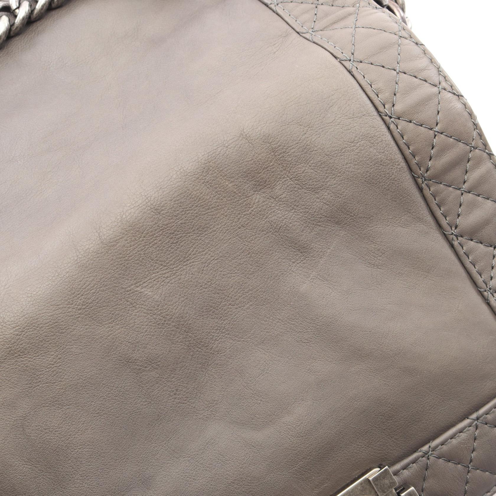 ボーイシャネル チェーンショルダーバッグ レザー グレー シルバー金具 シャネル バッグ CHANEL