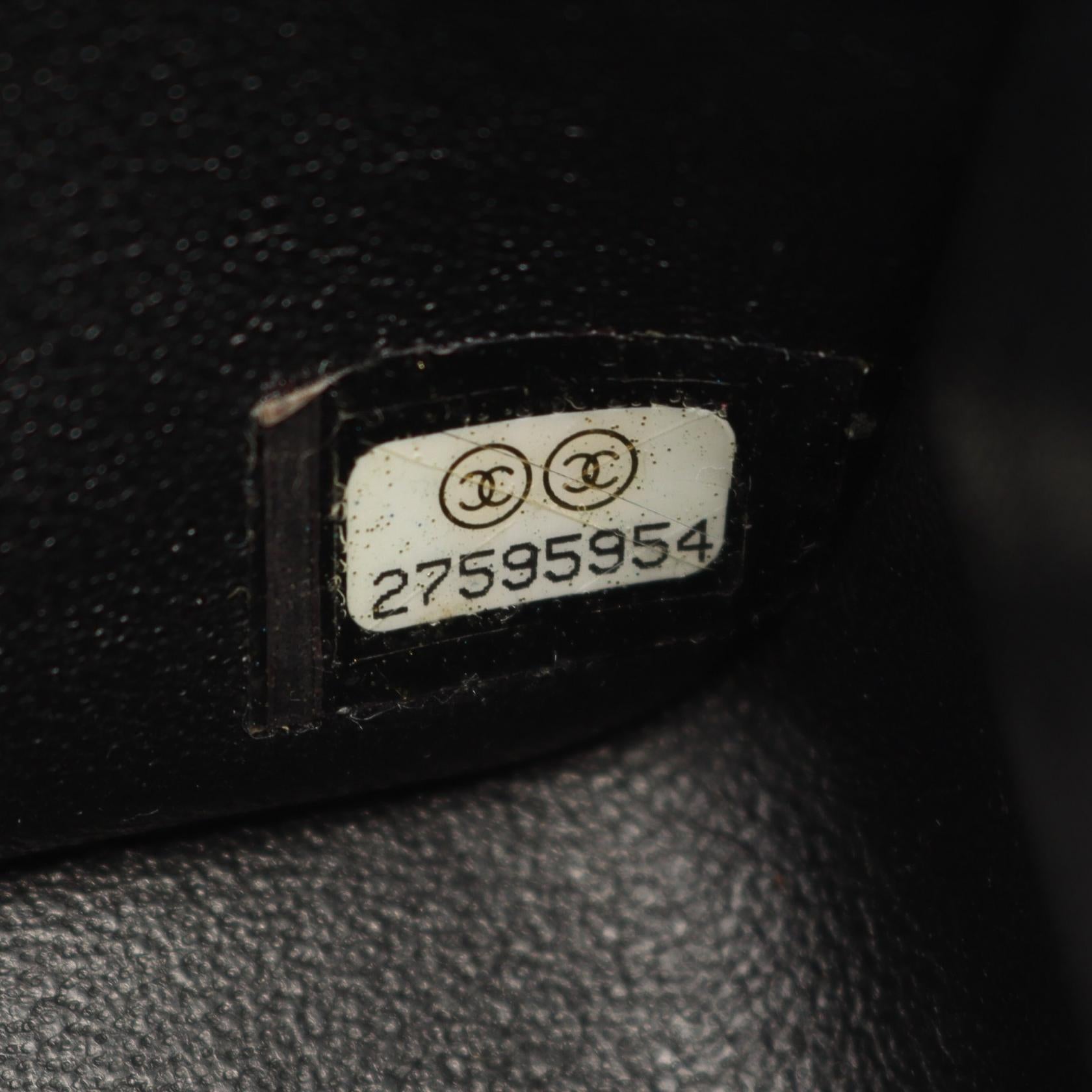 シェブロン Vステッチ ミニ チェーンショルダーバッグ ラムスキン ブラック ゴールド金具 シャネル バッグ CHANEL