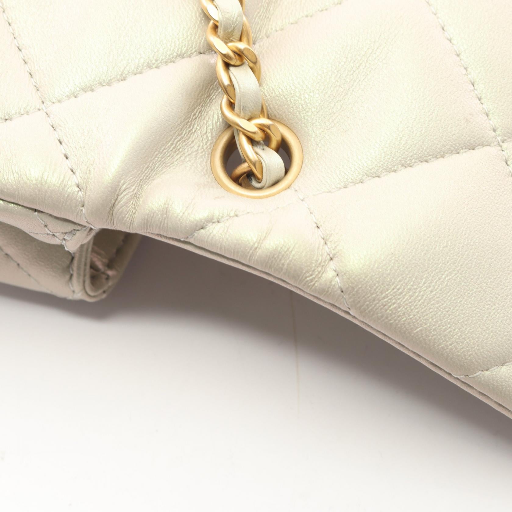 ミニマトラッセ チェーンショルダーバッグ ラムスキン ライトベージュ ゴールド金具 シャネル バッグ CHANEL