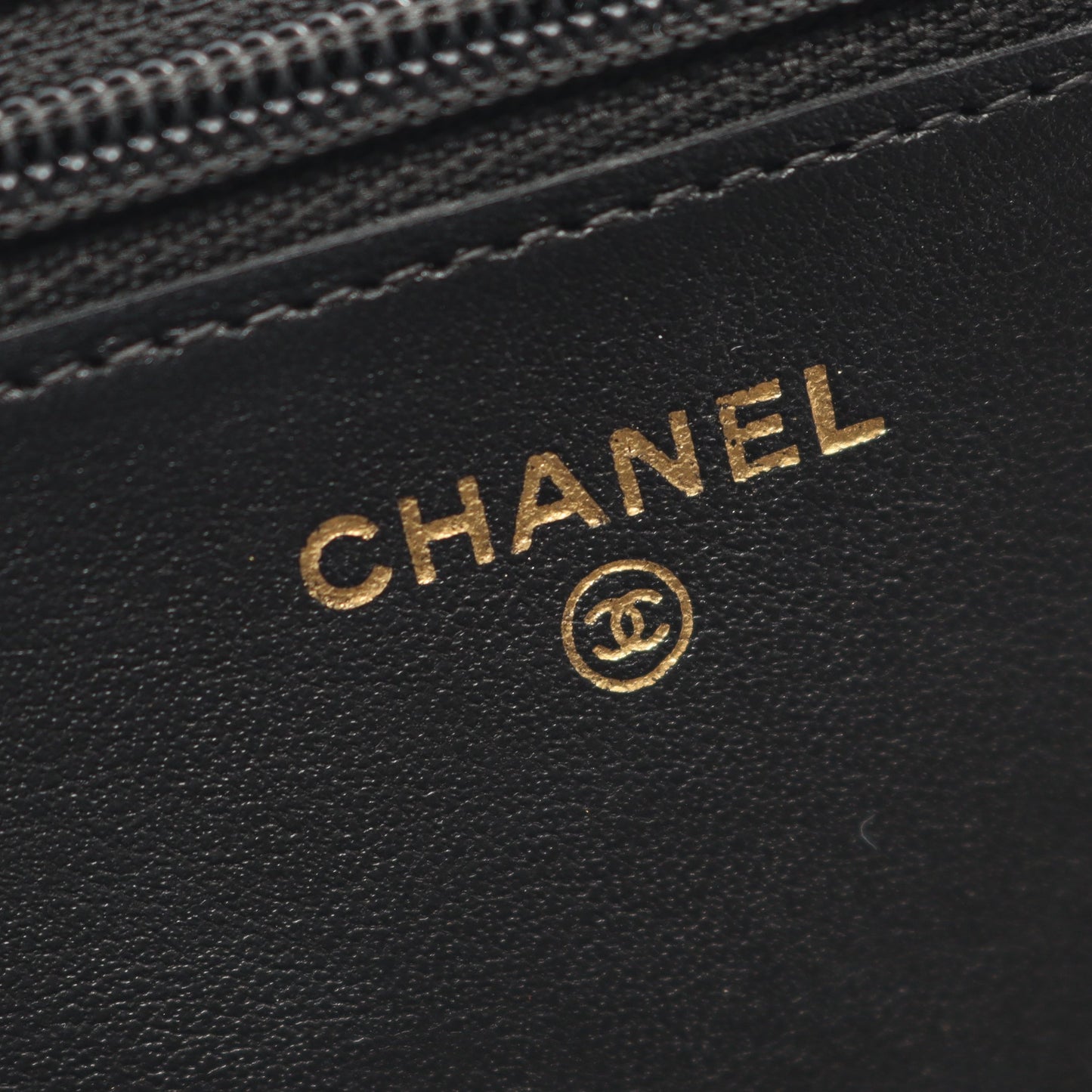 ボーイシャネル チェーンウォレット キャビアスキン ブラック ゴールド金具 シャネル バッグ CHANEL