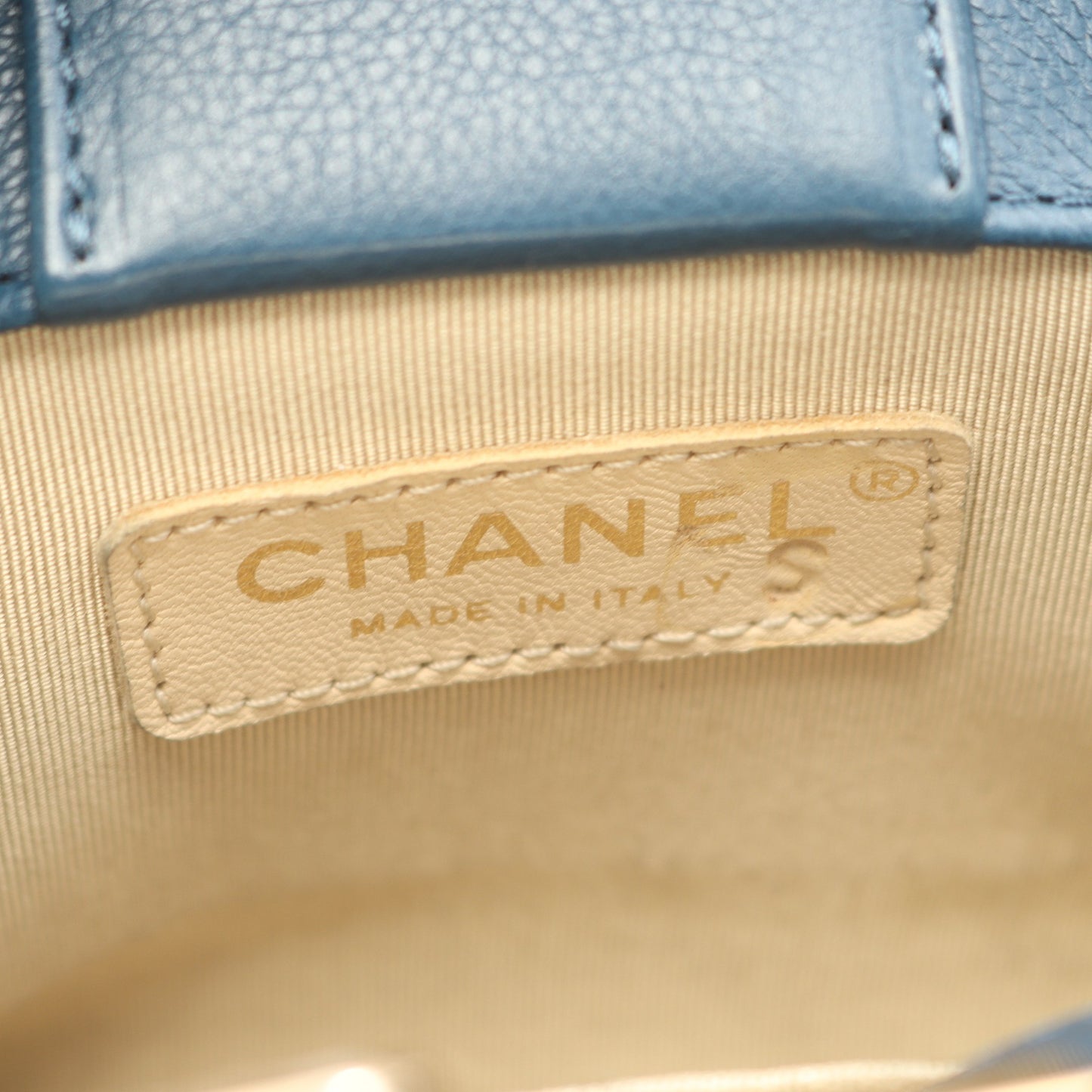 マトラッセ 2WAY チェーンショルダーバッグ レザー ブルー ゴールド金具 シャネル バッグ CHANEL