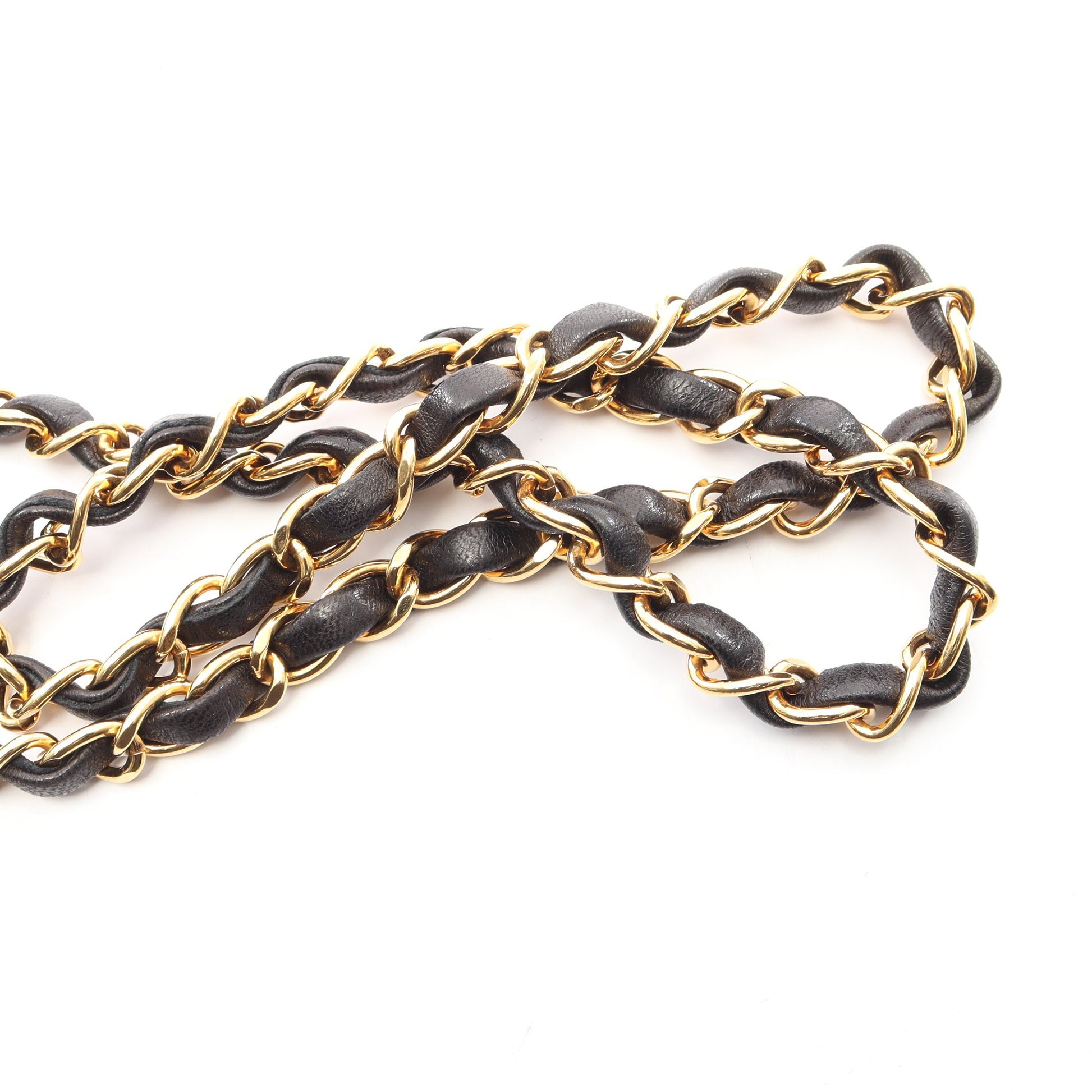 マトラッセ ダイアナフラップ チェーンショルダーバッグ ラムスキン ブラック ゴールド金具 シャネル バッグ CHANEL