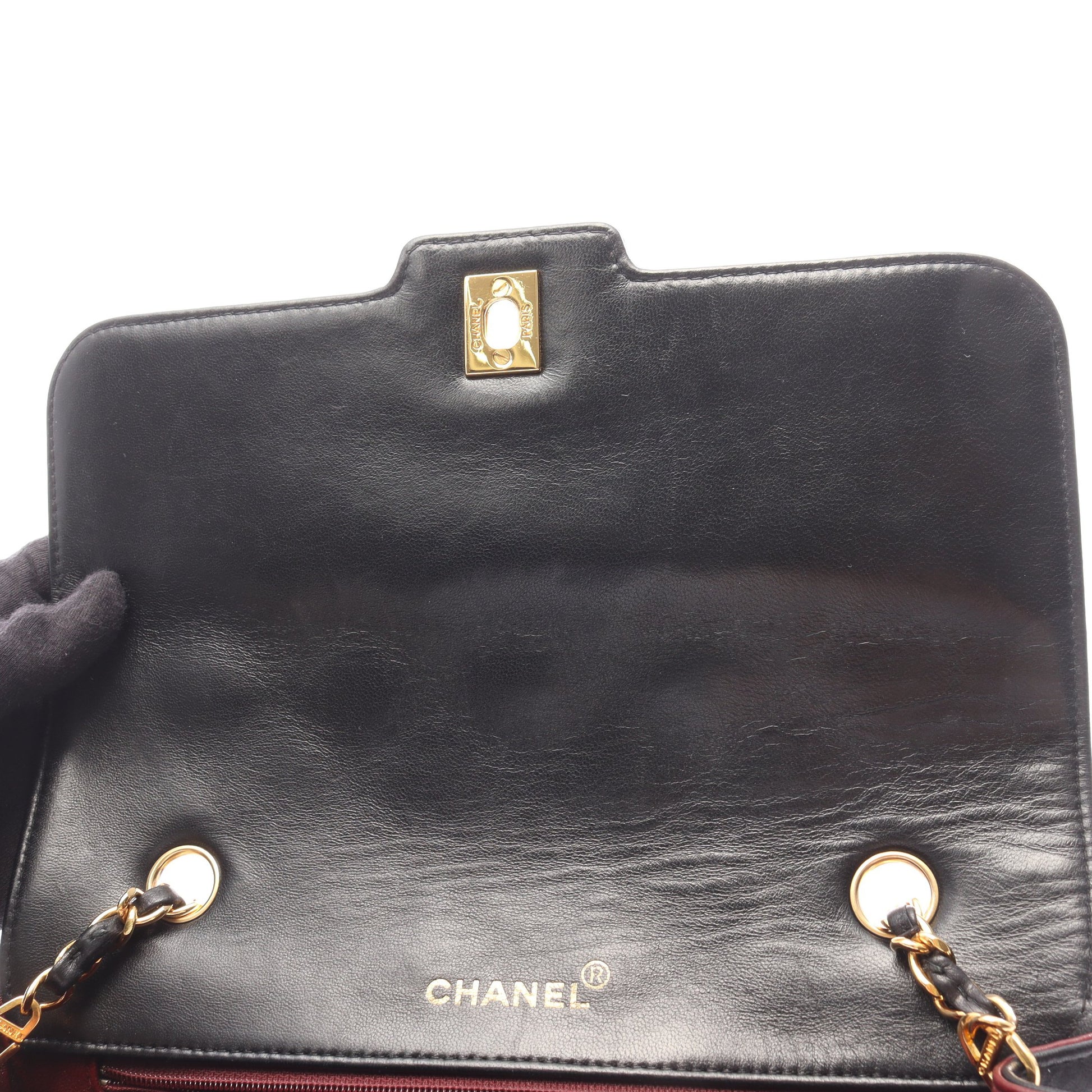 マトラッセ シングルフラップ チェーンショルダーバッグ ラムスキン ブラック ゴールド金具 シャネル バッグ CHANEL