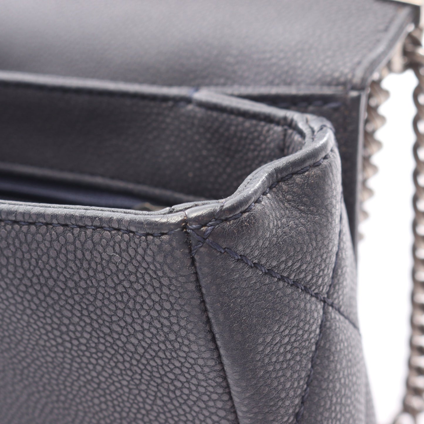 マトラッセ チェーンショルダーバッグ キャビアスキン ダークグレー シルバー金具 シャネル バッグ CHANEL