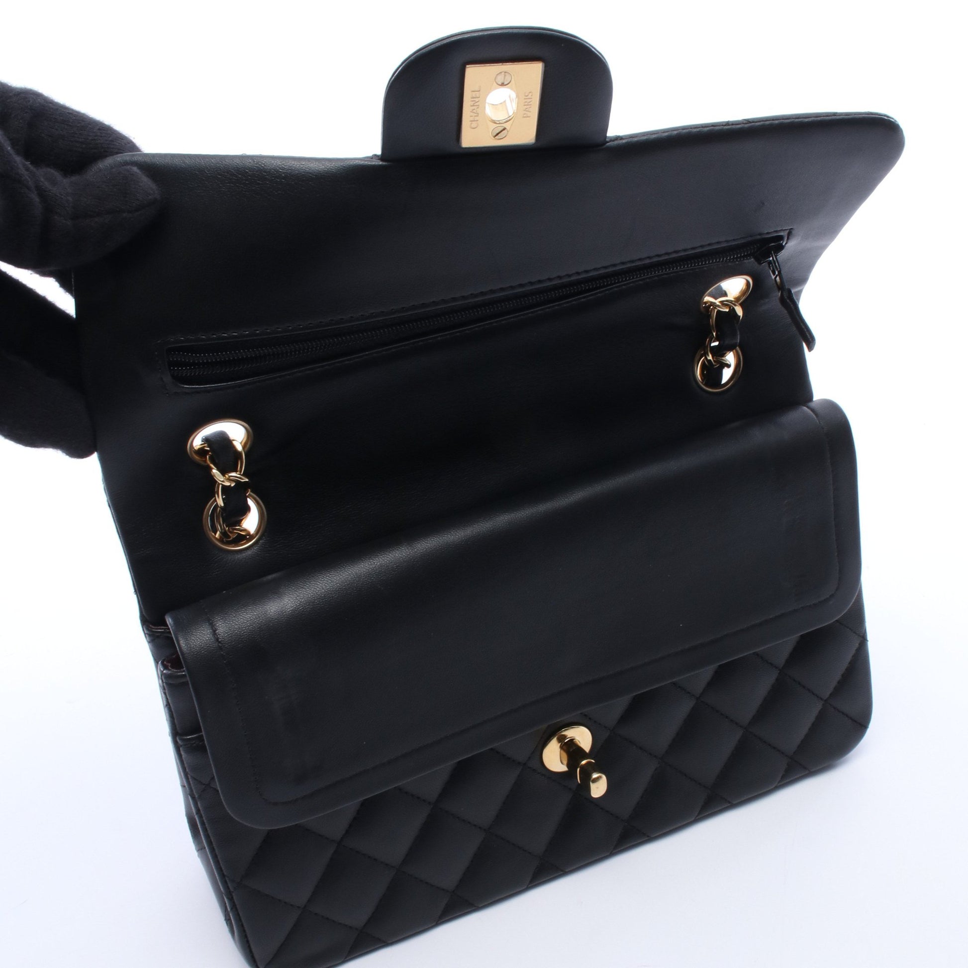 マトラッセ Wフラップ Wチェーンショルダーバッグ ラムスキン ブラック ゴールド金具 シャネル バッグ CHANEL