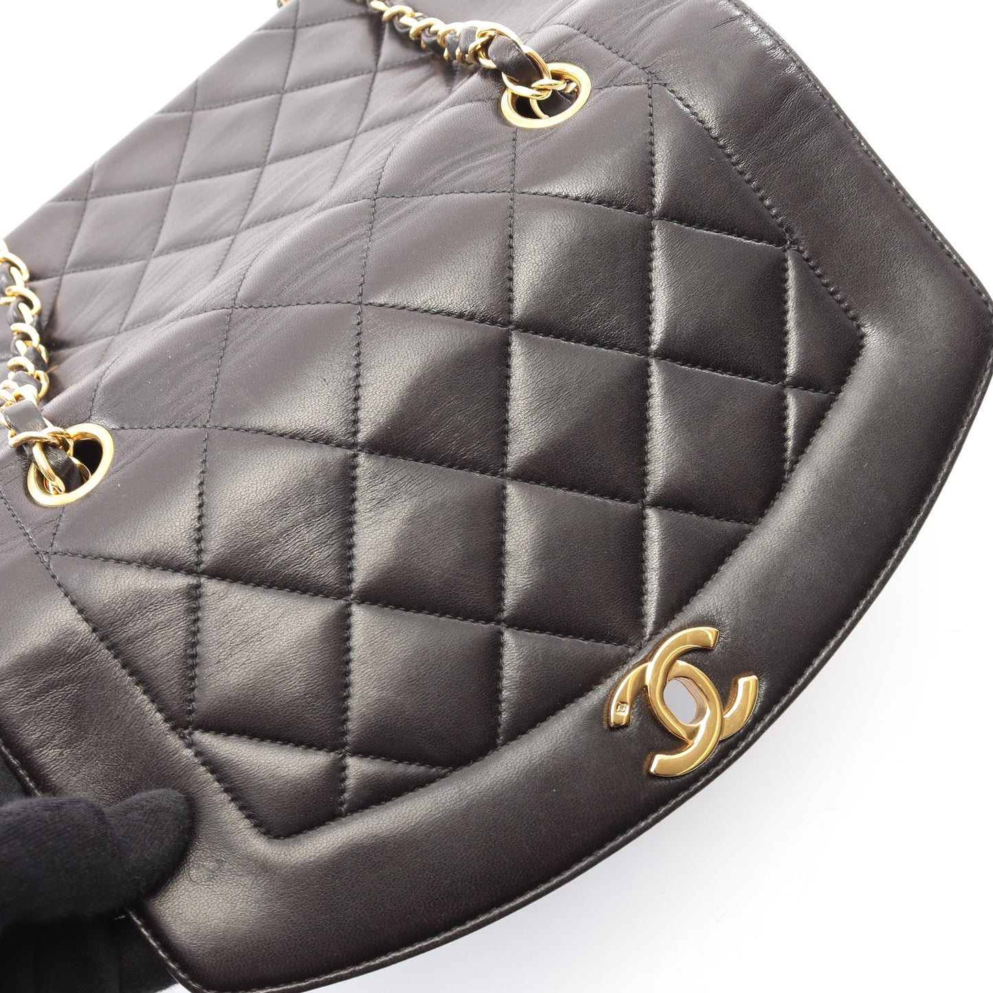 マトラッセ ダイアナフラップ チェーンショルダーバッグ ラムスキン ブラック ゴールド金具 シャネル バッグ CHANEL