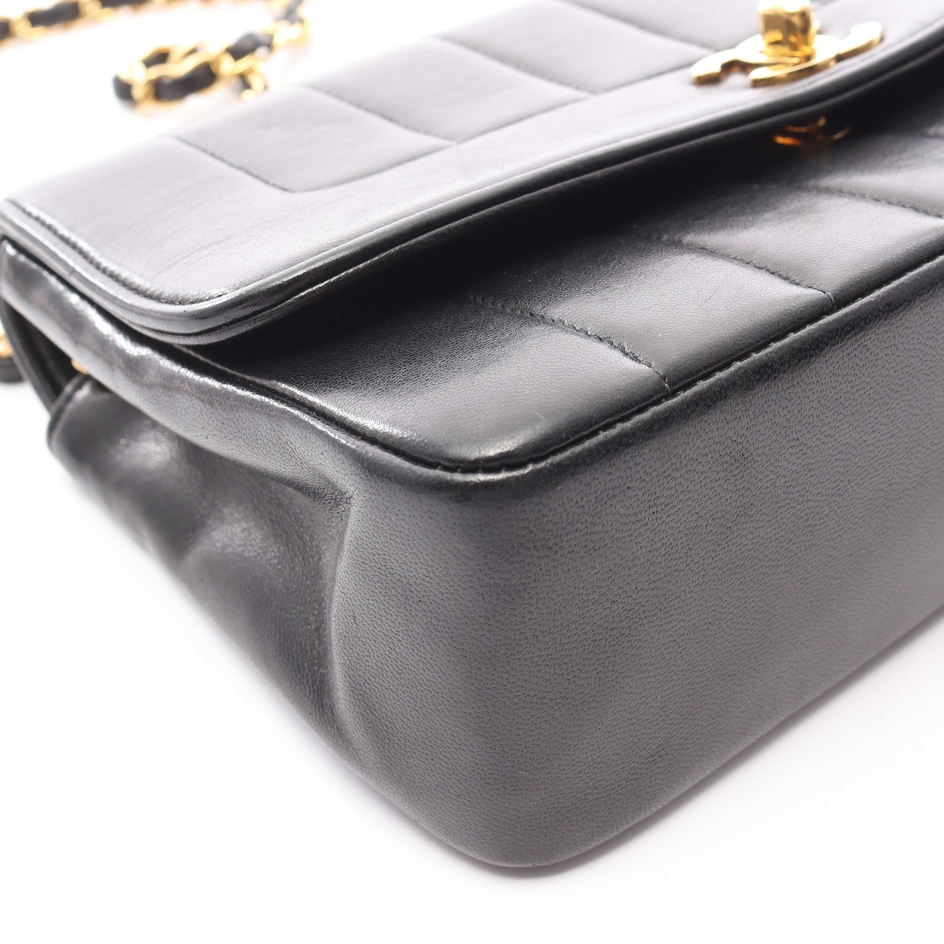 マドモアゼル チェーンショルダーバッグ ラムスキン ブラック ゴールド金具 シャネル バッグ CHANEL