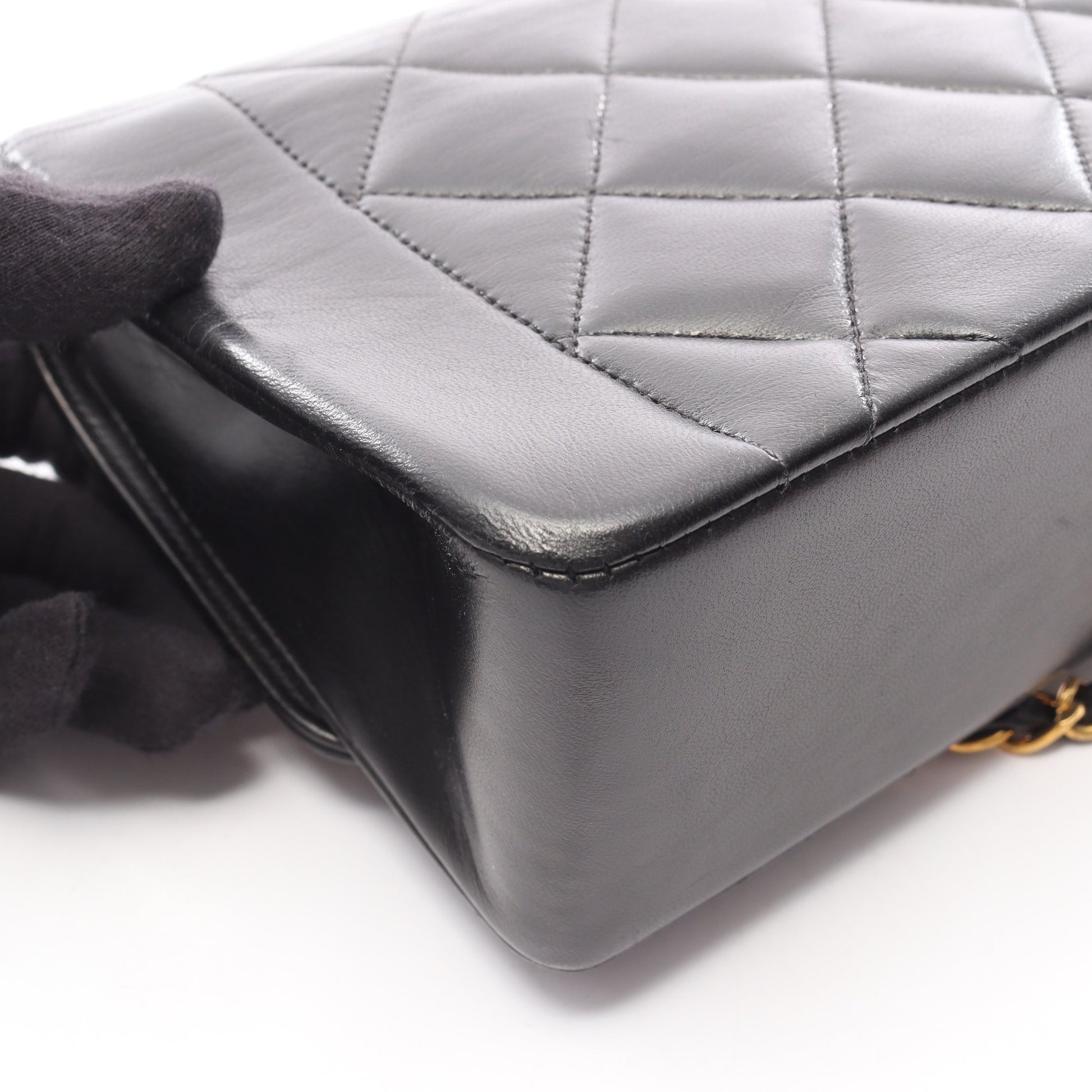 マトラッセ ダイアナフラップ チェーンショルダーバッグ ラムスキン ブラック ゴールド金具 シャネル バッグ CHANEL
