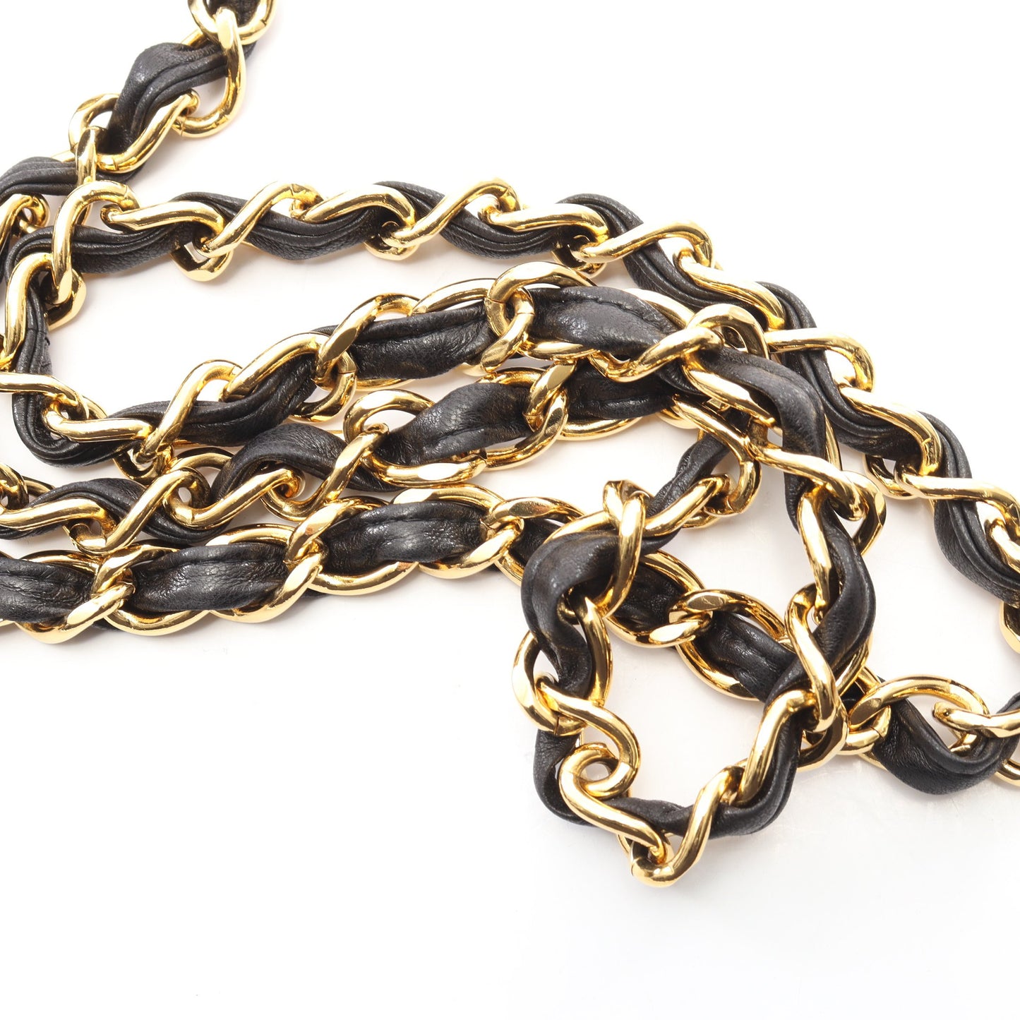 Vステッチ チェーンショルダーバッグ ラムスキン ブラック ゴールド金具 シャネル バッグ CHANEL