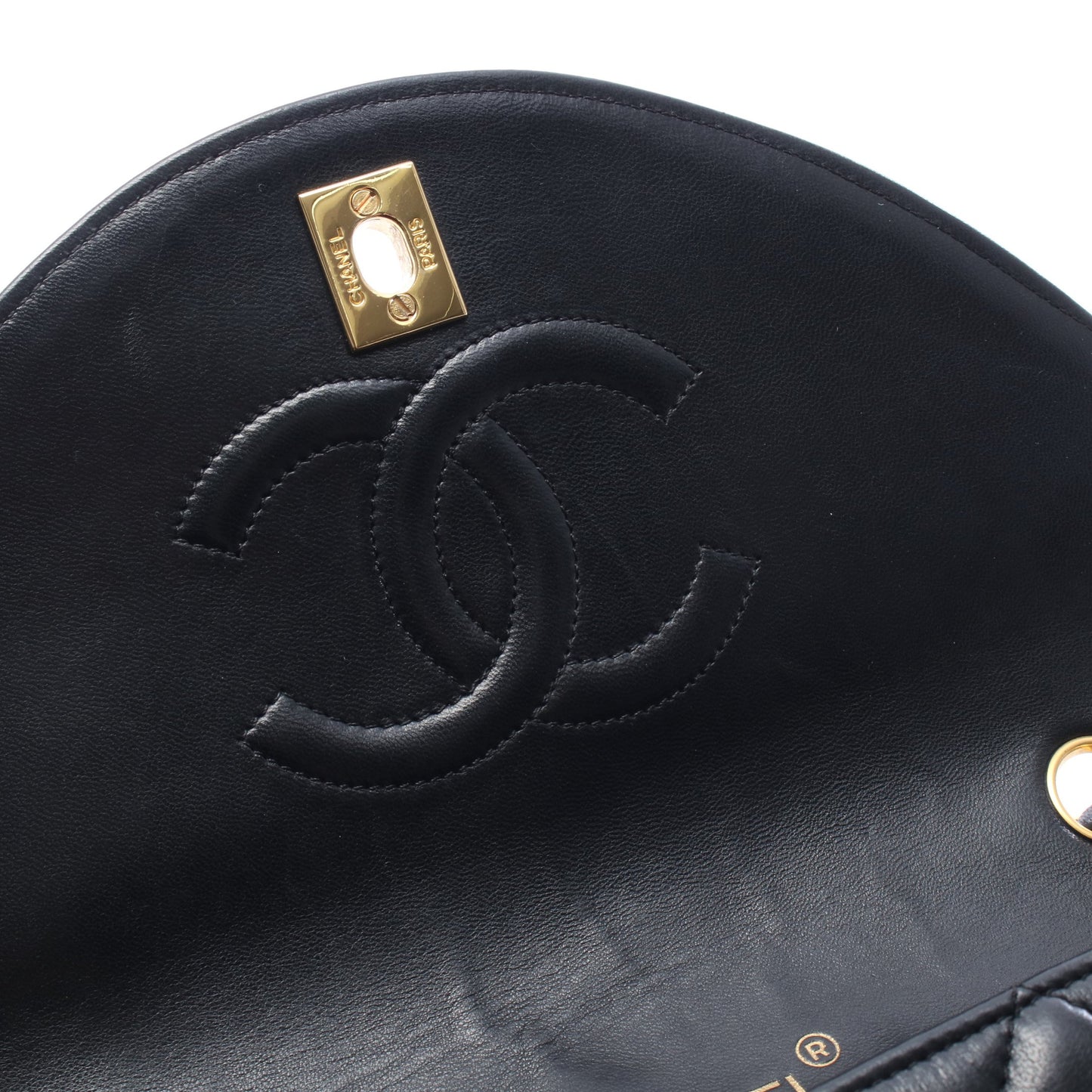 マトラッセ チェーンショルダーバッグ ラムスキン ブラック ゴールド金具 シャネル バッグ CHANEL