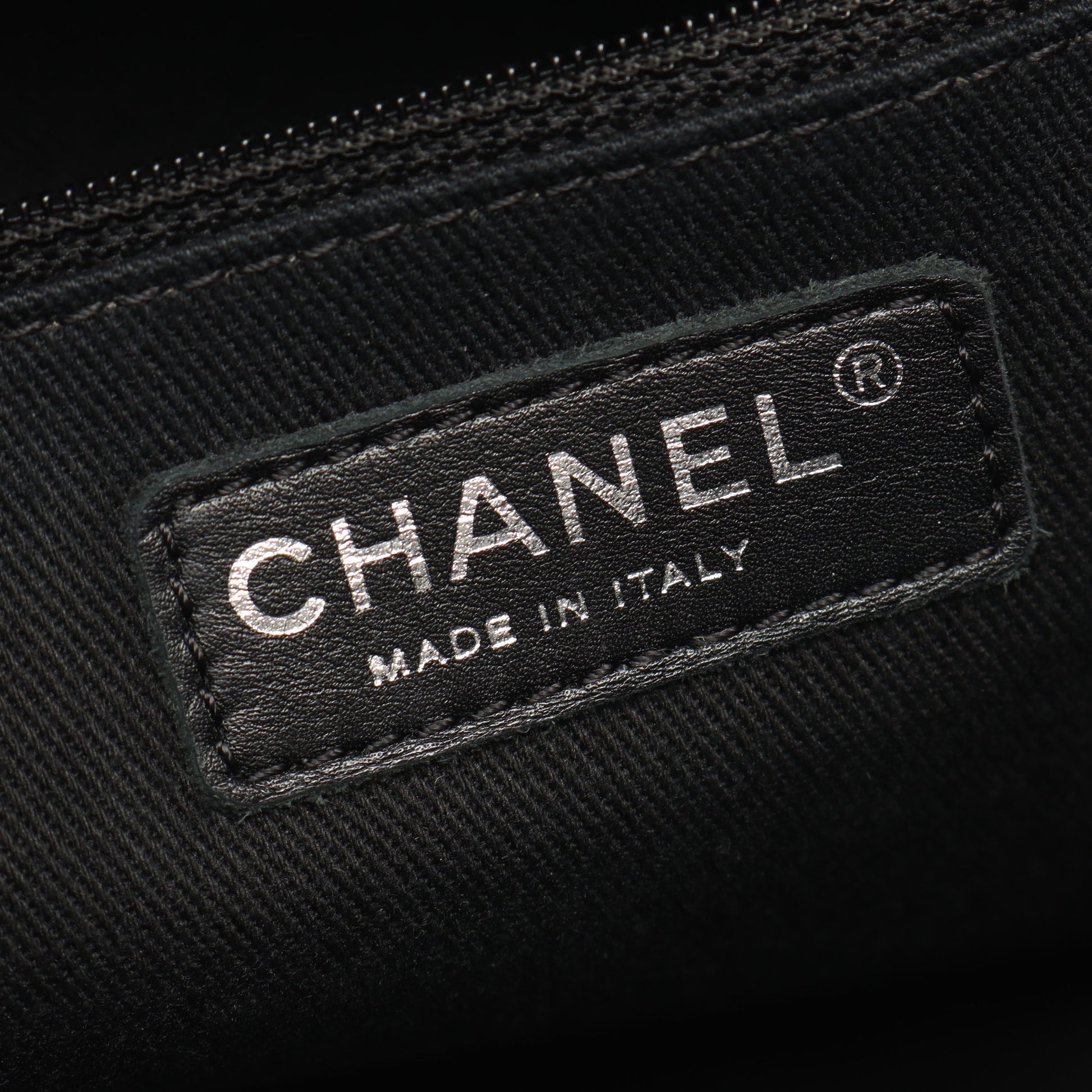 マトラッセ チェーンショルダーバッグ チェーントートバッグ キャビアスキン ブラック シルバー金具 シャネル バッグ CHANEL