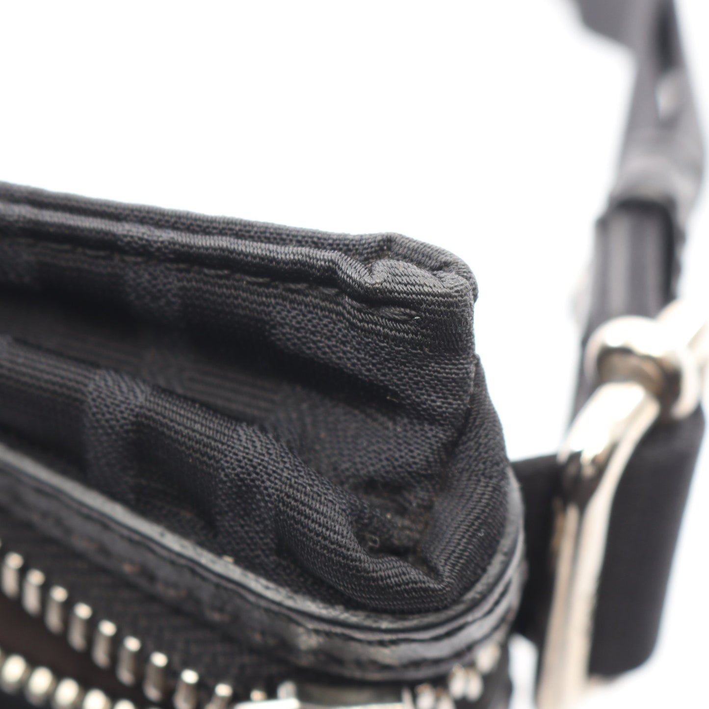 ズッカ ベルトバッグ ウエストバッグ ボディバッグ ナイロン レザー ブラック フェンディ バッグ FENDI